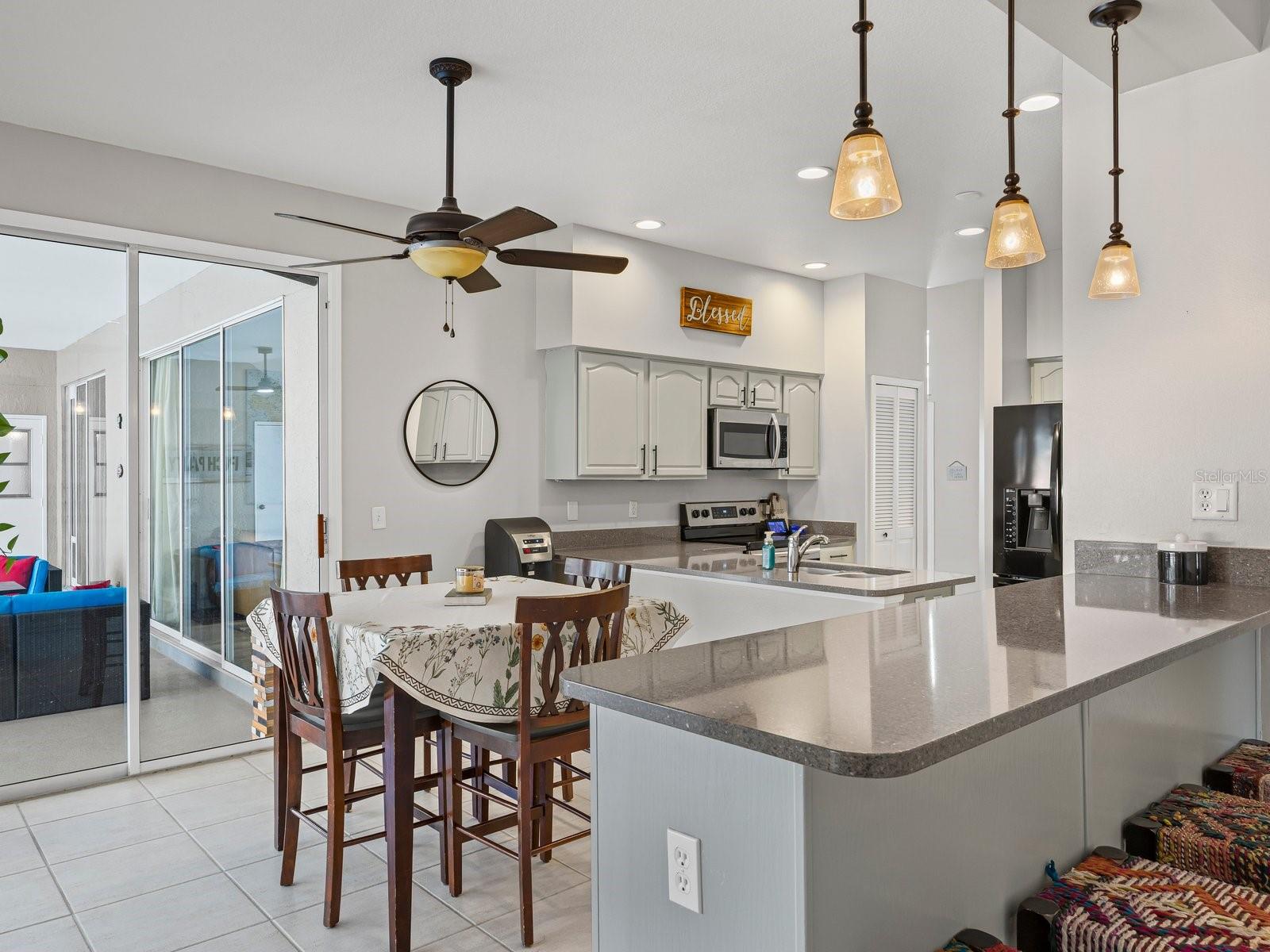 Image 17 of 48 For 709 Windwillow Circle