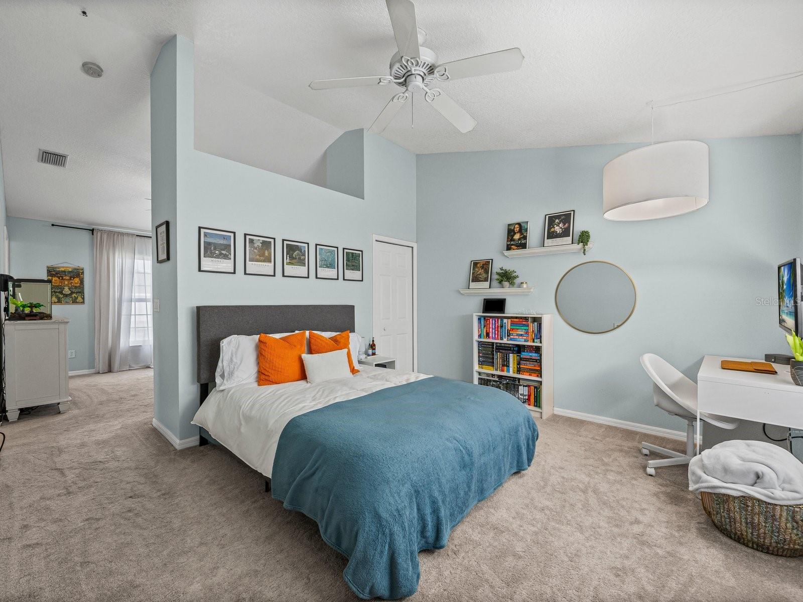 Image 31 of 48 For 709 Windwillow Circle