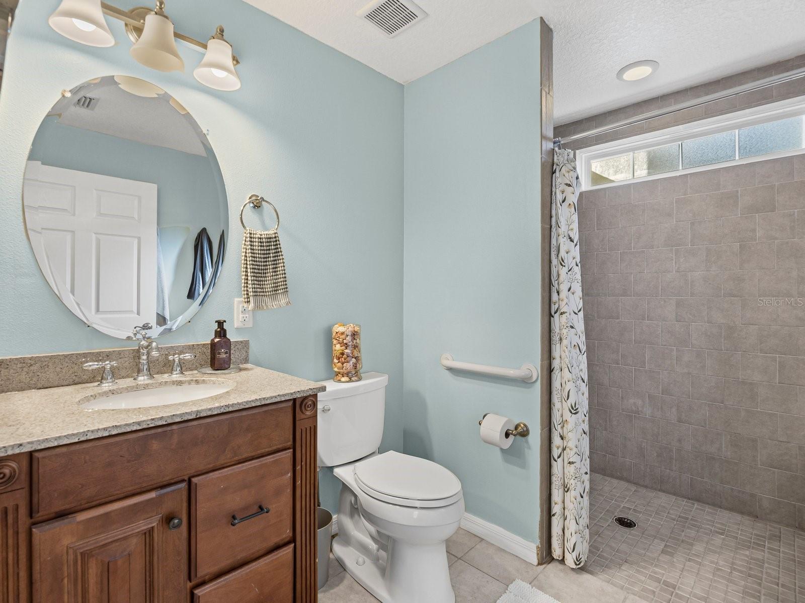 Image 33 of 48 For 709 Windwillow Circle