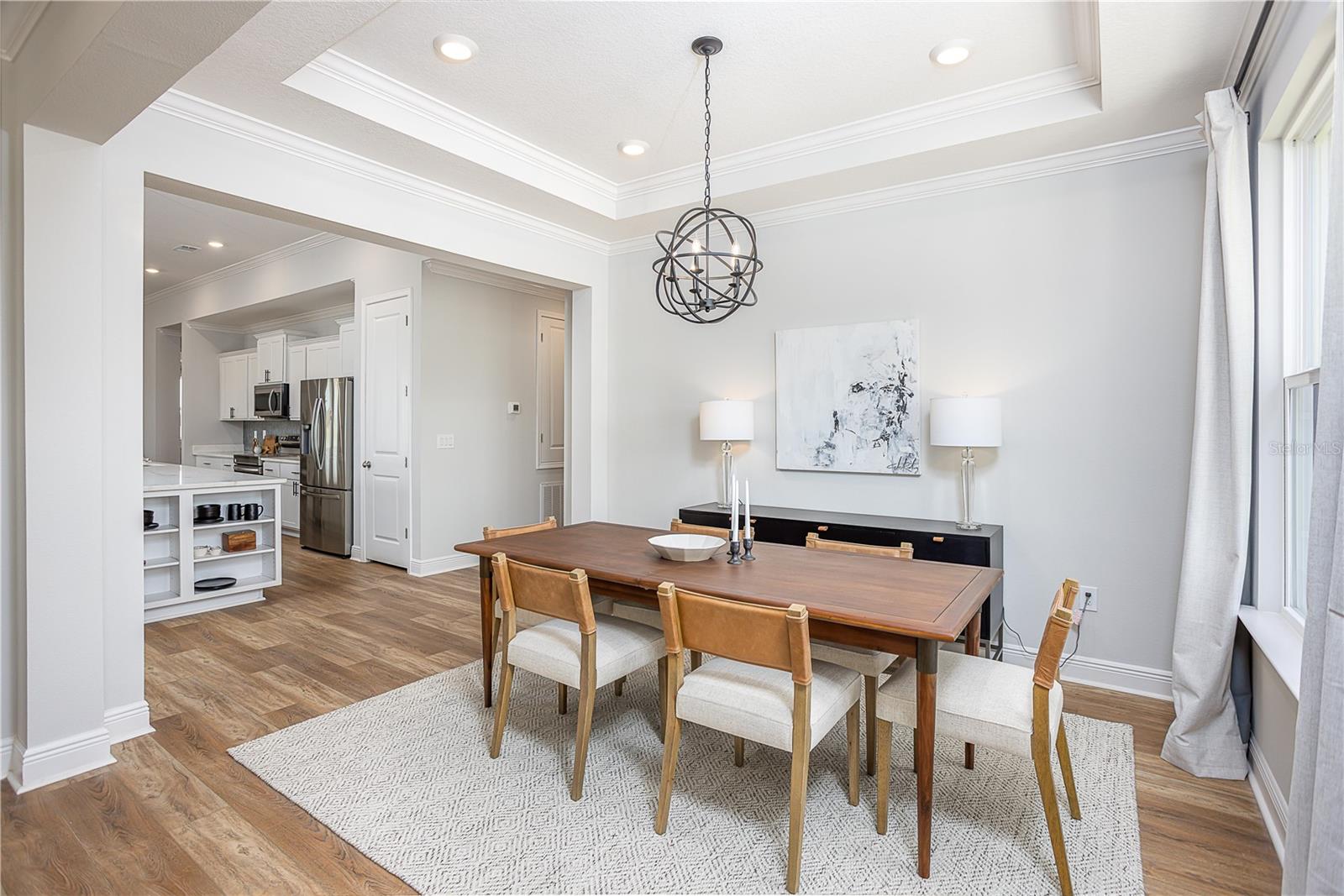 Image 6 of 28 For 10182 White Magnolia Square