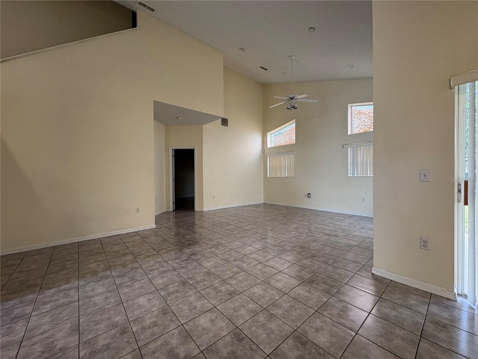 Image 17 of 29 For 323 Weatherby Place