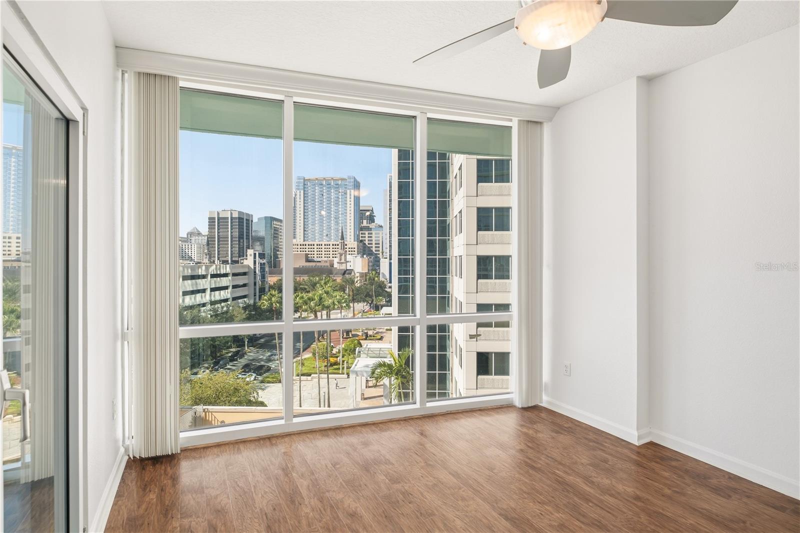 Image 5 of 22 For 322 Central Boulevard 706