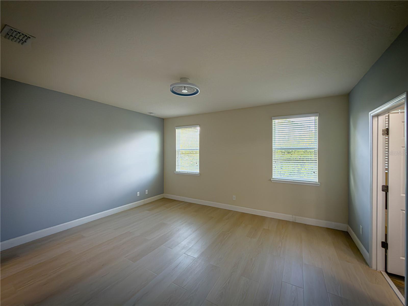 Image 16 of 50 For 5169 Dove Tree Street