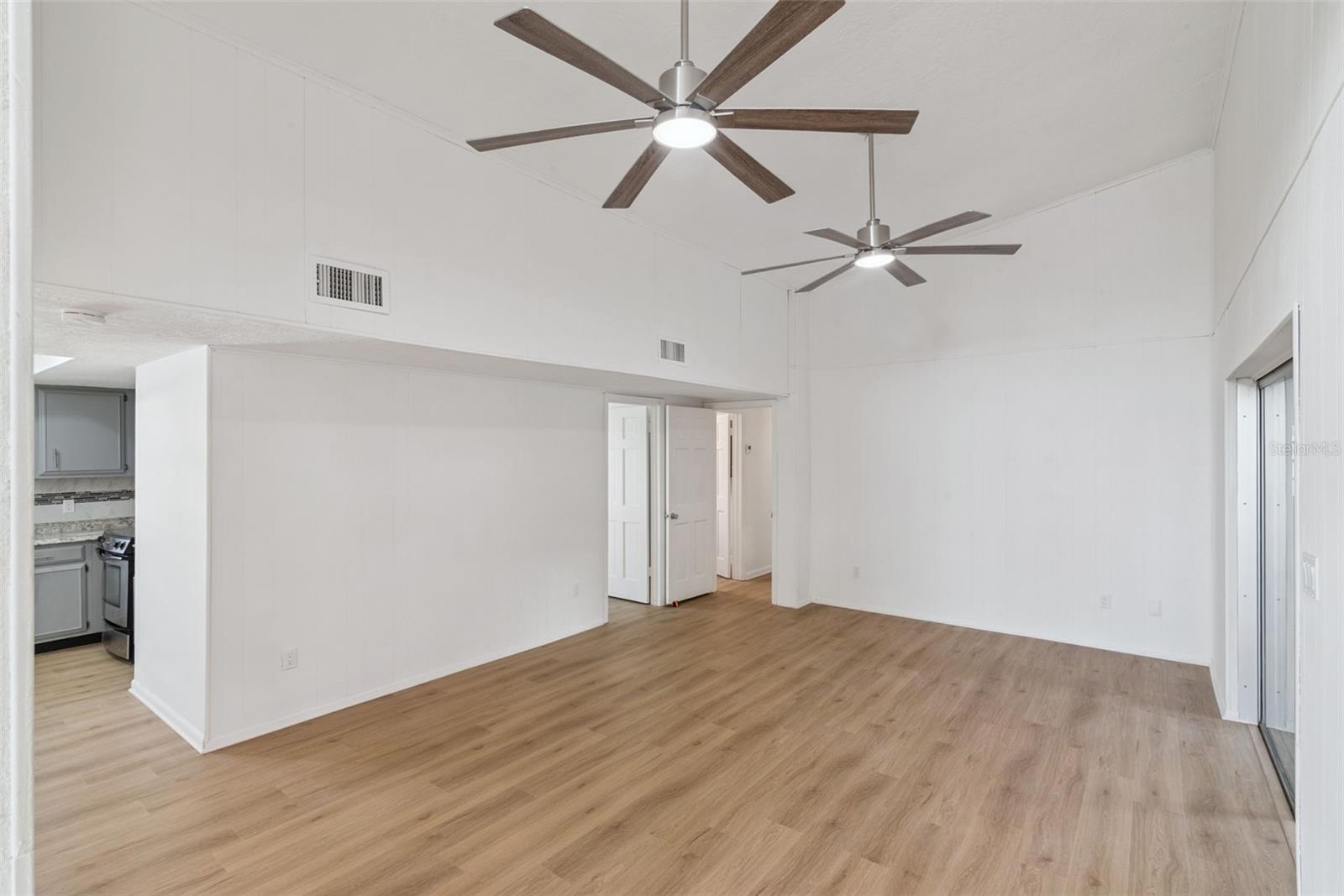 Image 15 of 38 For 229 Doverwood Road