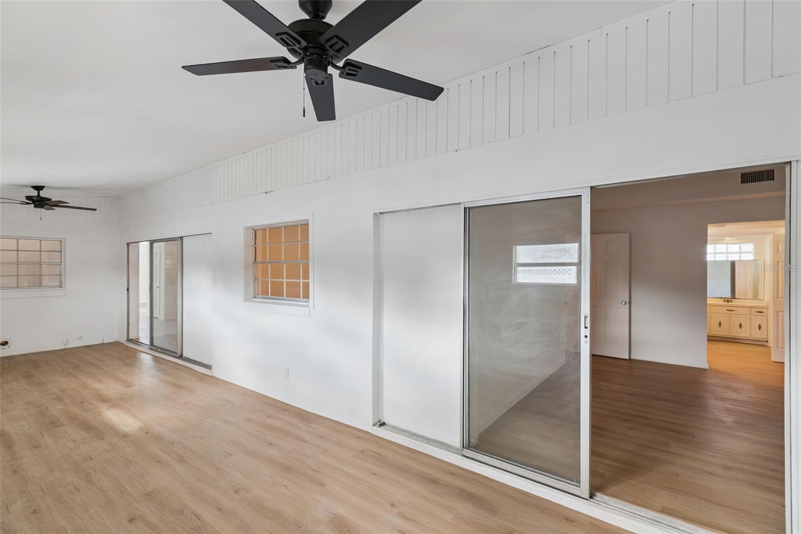 Image 21 of 38 For 229 Doverwood Road