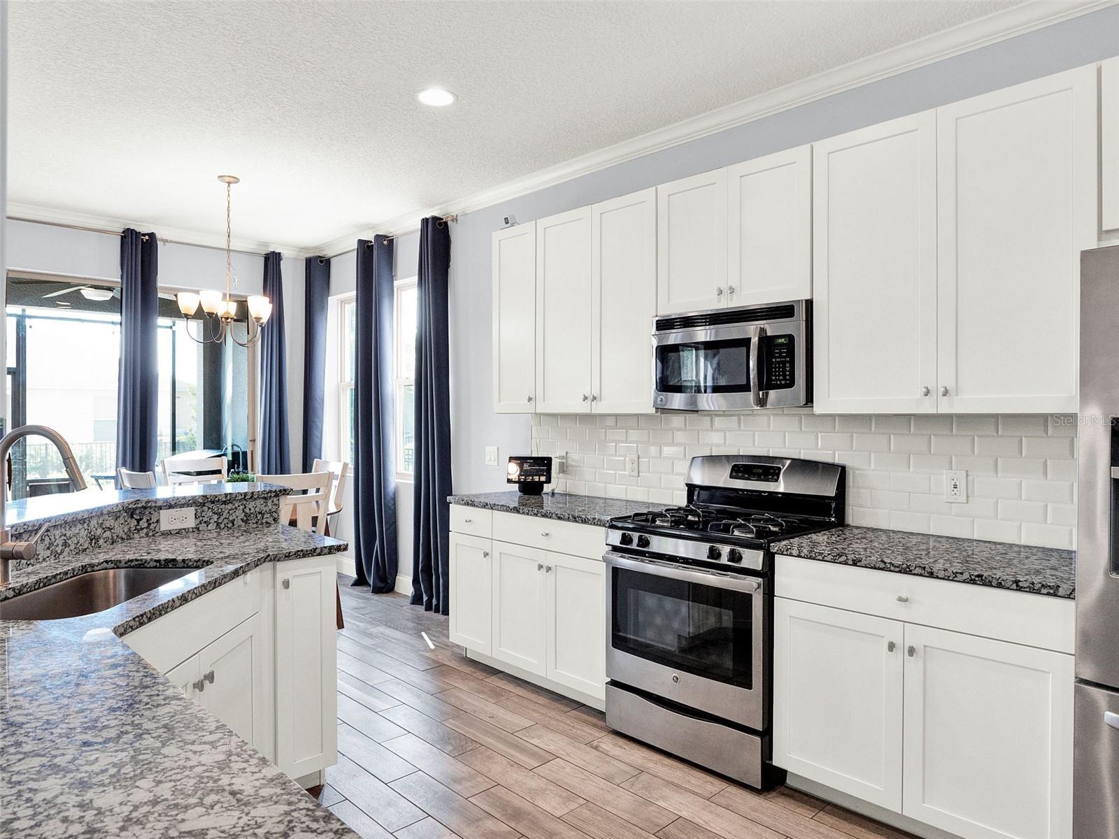 Image 17 of 46 For 987 Nathan Ridge Road