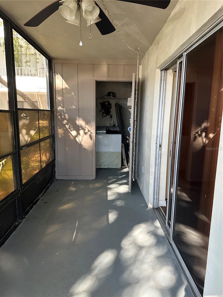 Image 8 of 10 For 2541 Oak Park Way 117