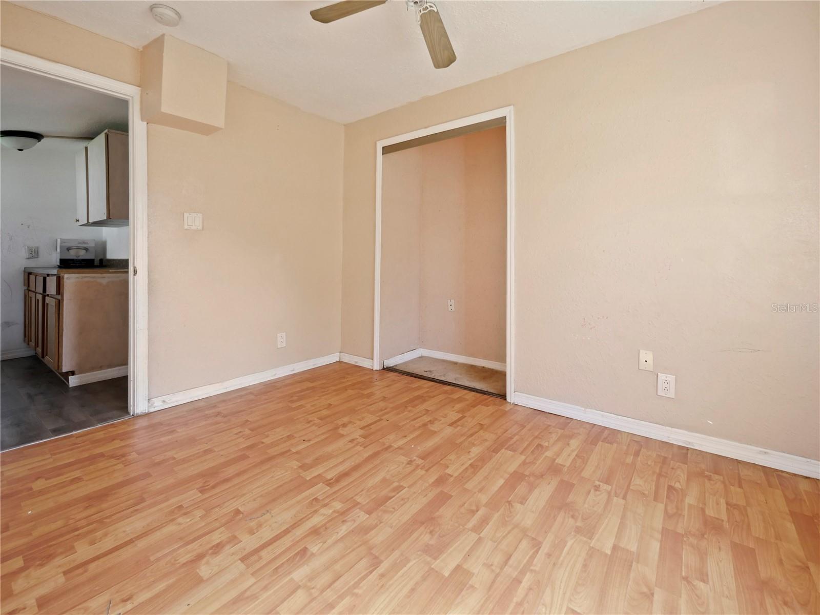 Image 10 of 18 For 1519 Illinois Avenue