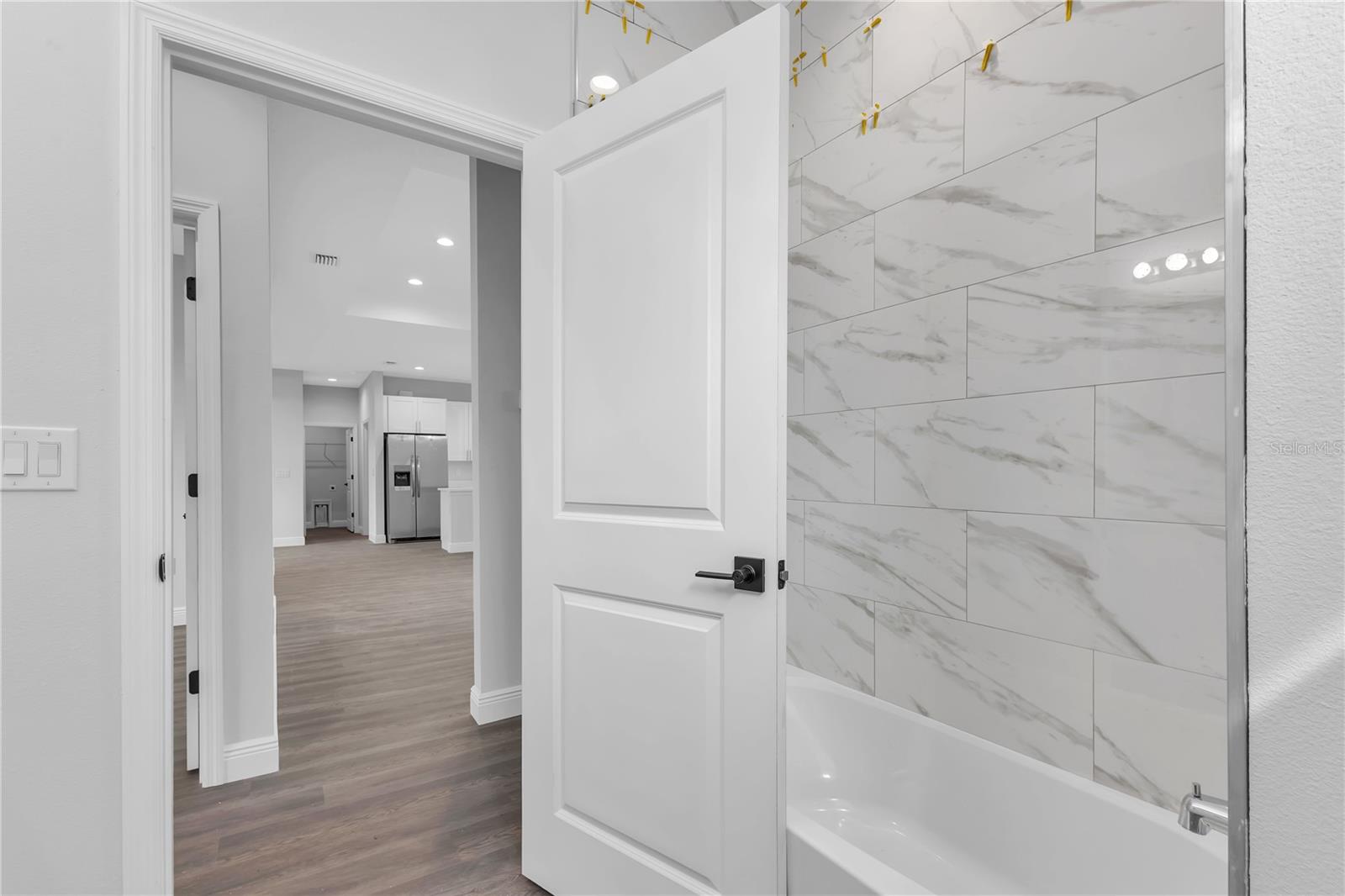 Image 22 of 31 For 13306 Allentown Avenue