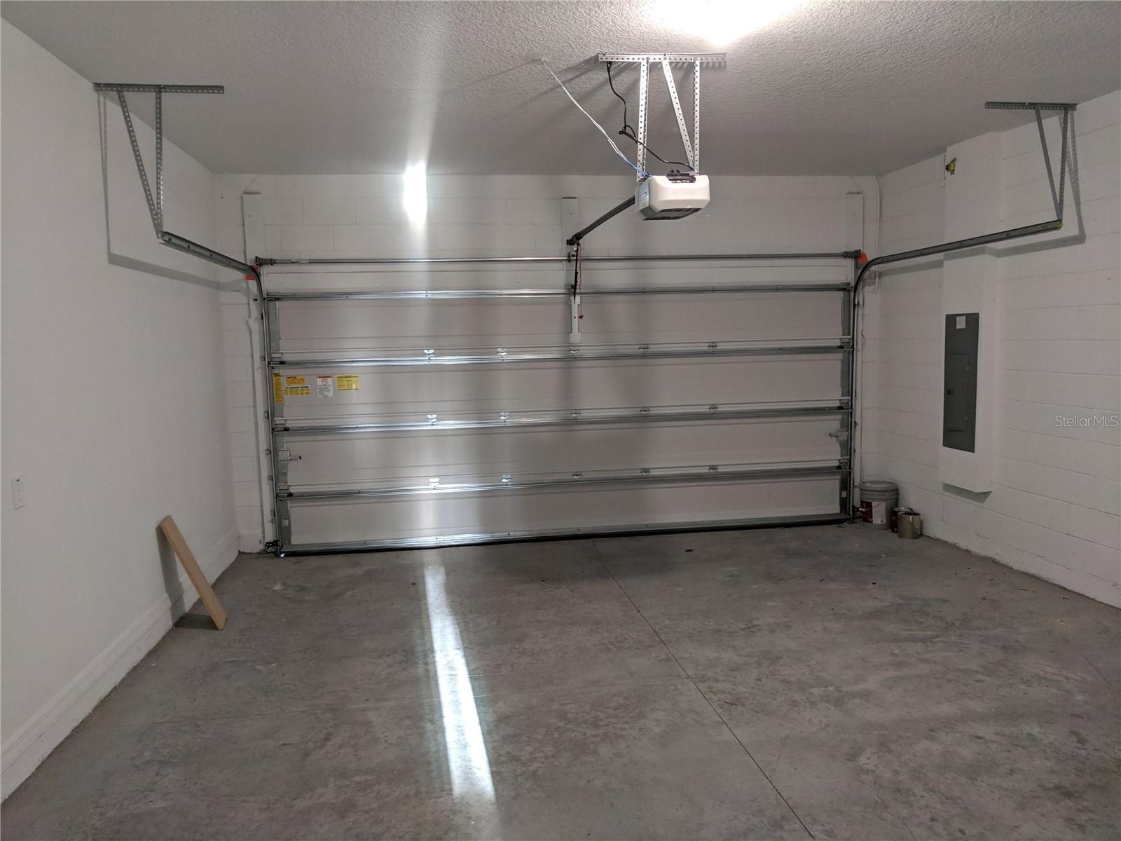 Image 11 of 32 For 15313 Willow Arbor Circle