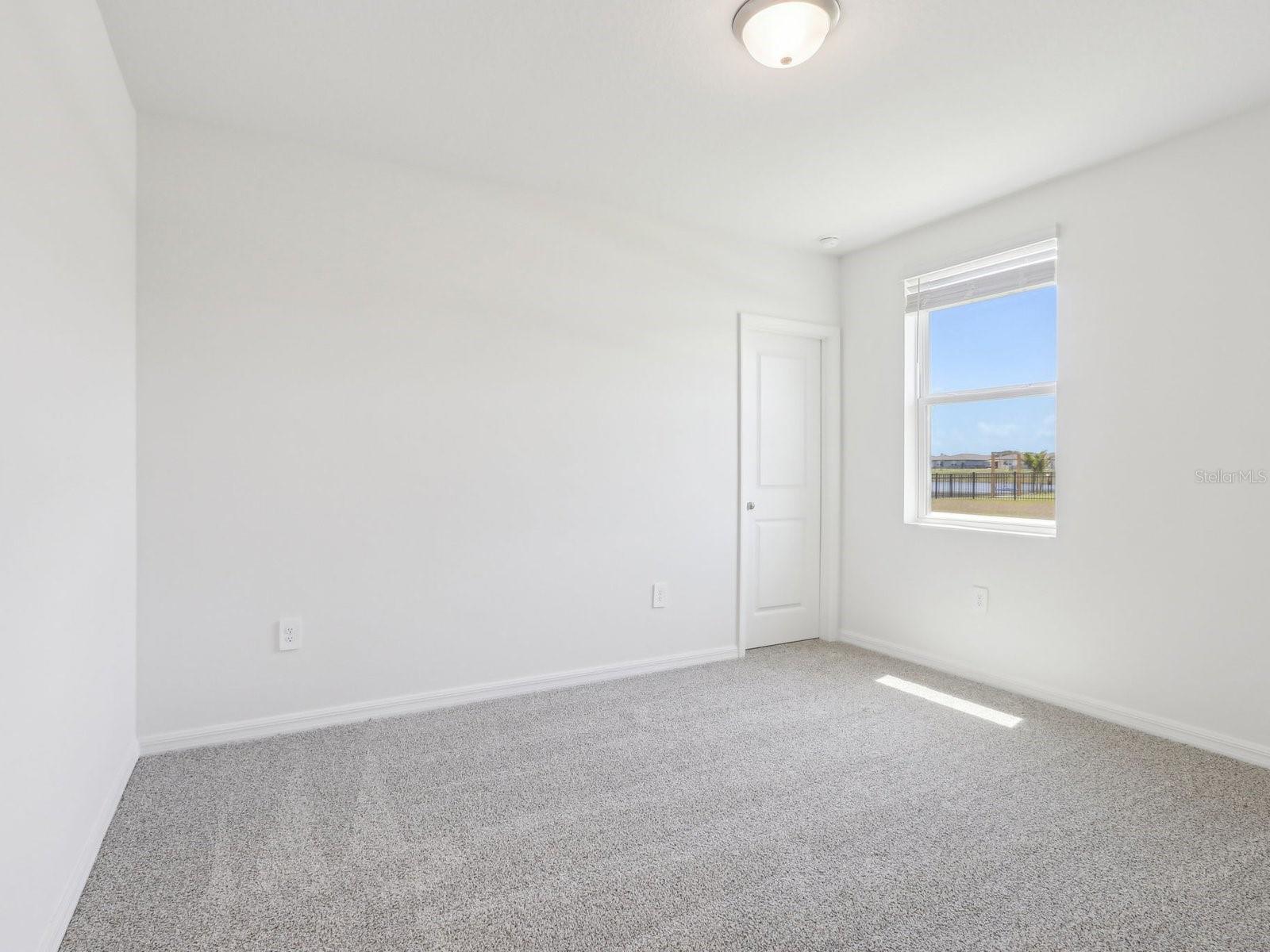 Image 18 of 31 For 1643 Bark Ridge Drive