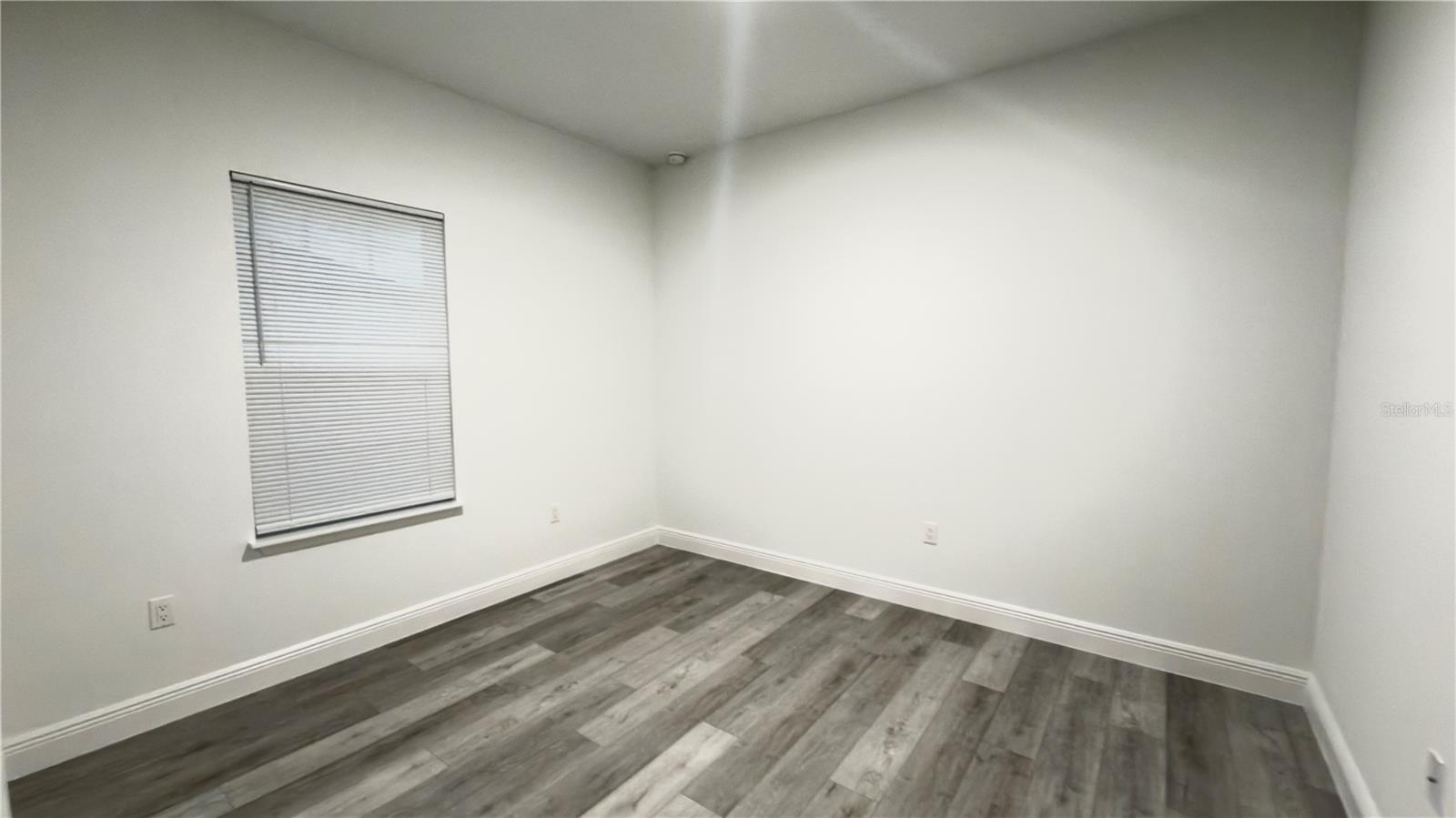 Image 16 of 29 For 13047 79th Circle