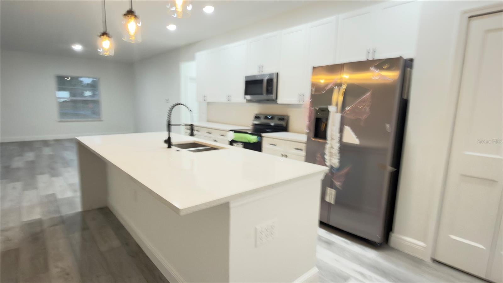 Image 6 of 29 For 13047 79th Circle