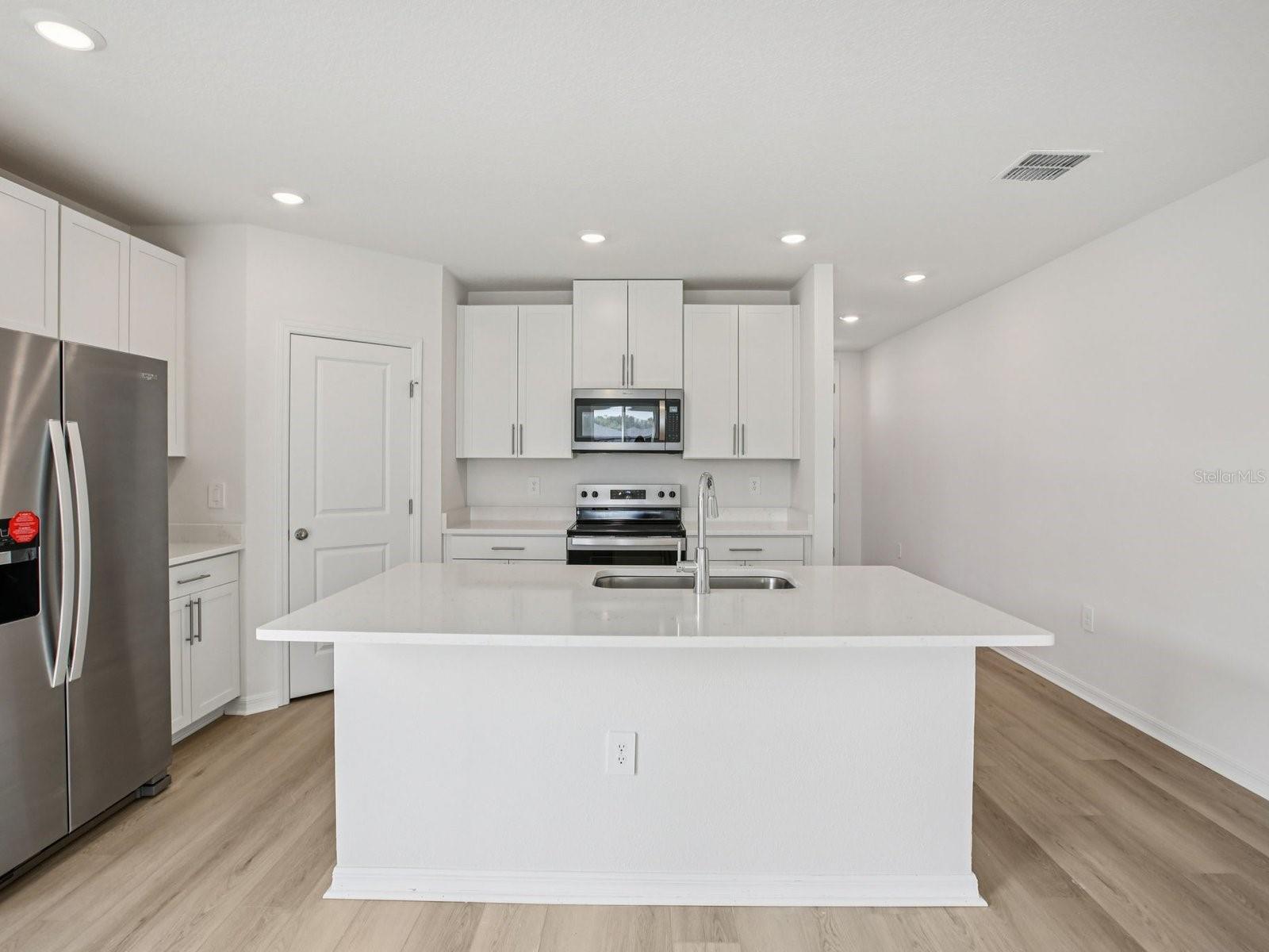 Image 14 of 49 For 2258 Sageland Way