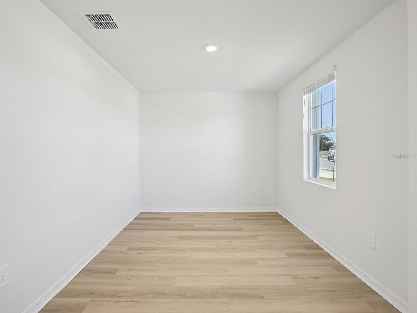 Image 17 of 49 For 2258 Sageland Way