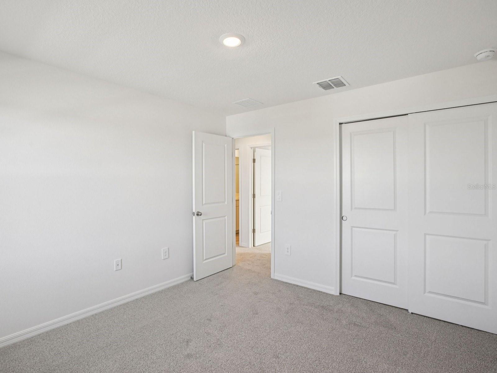 Image 33 of 49 For 2258 Sageland Way