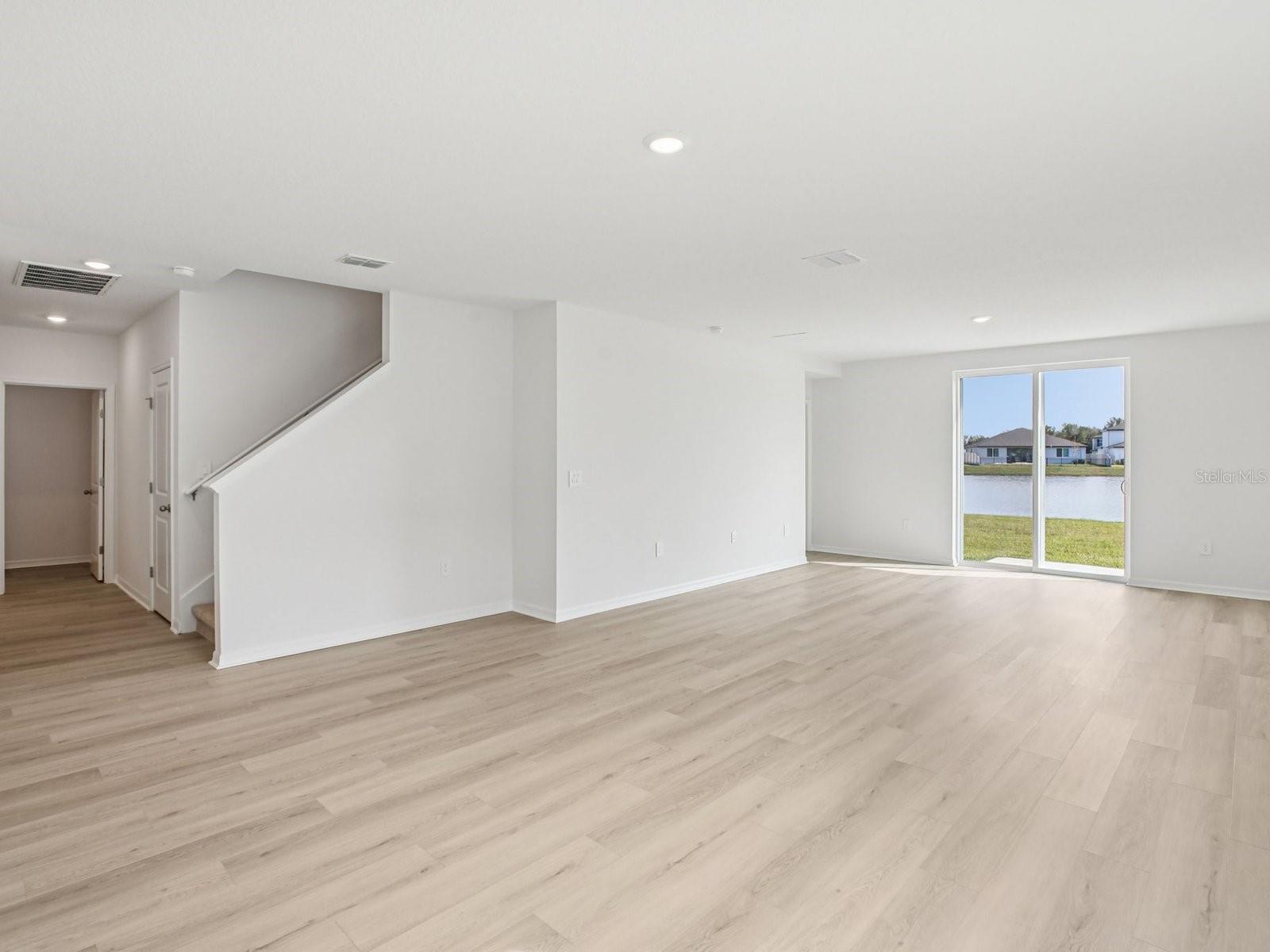 Image 6 of 49 For 2258 Sageland Way