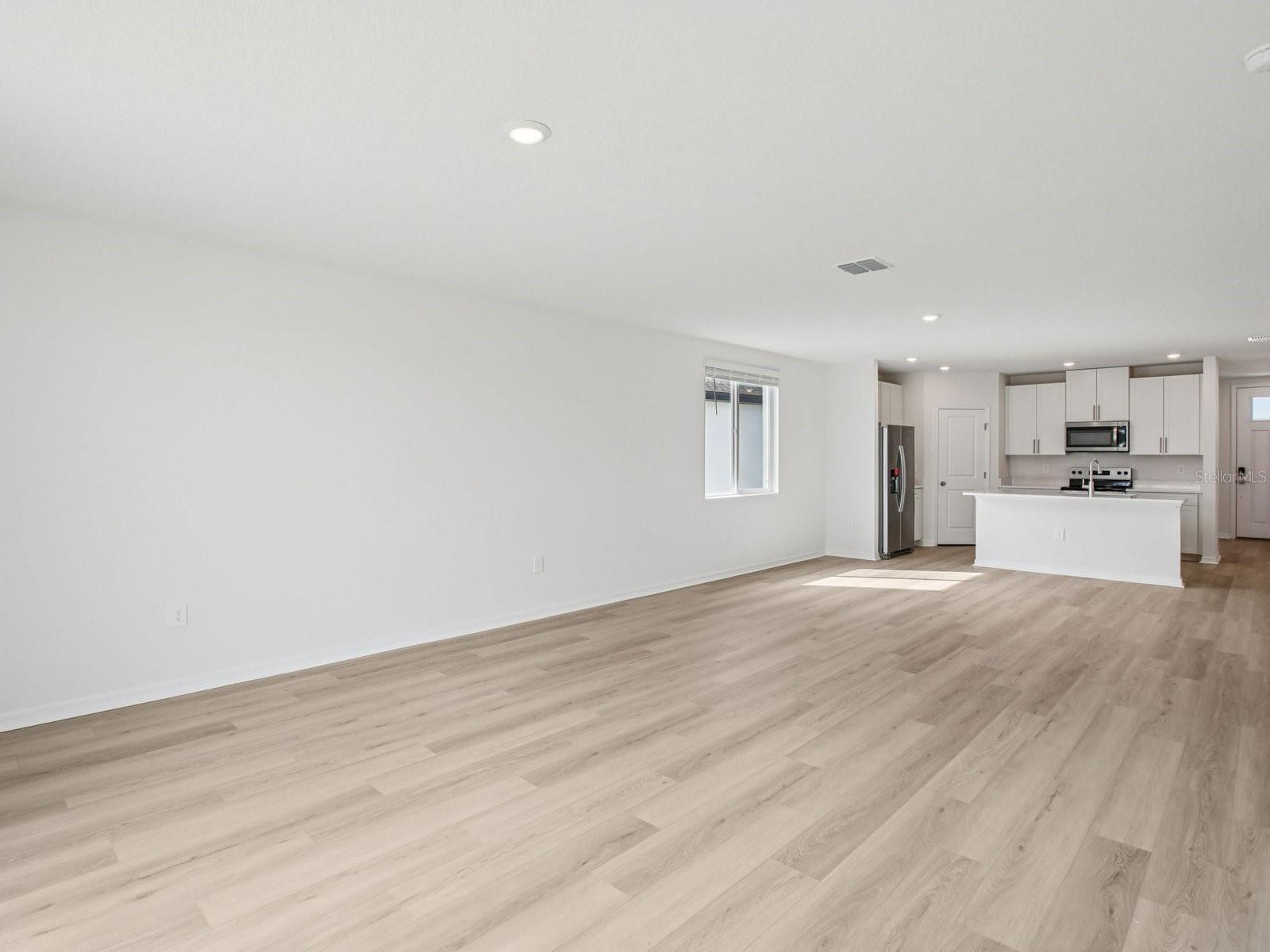 Image 8 of 49 For 2258 Sageland Way