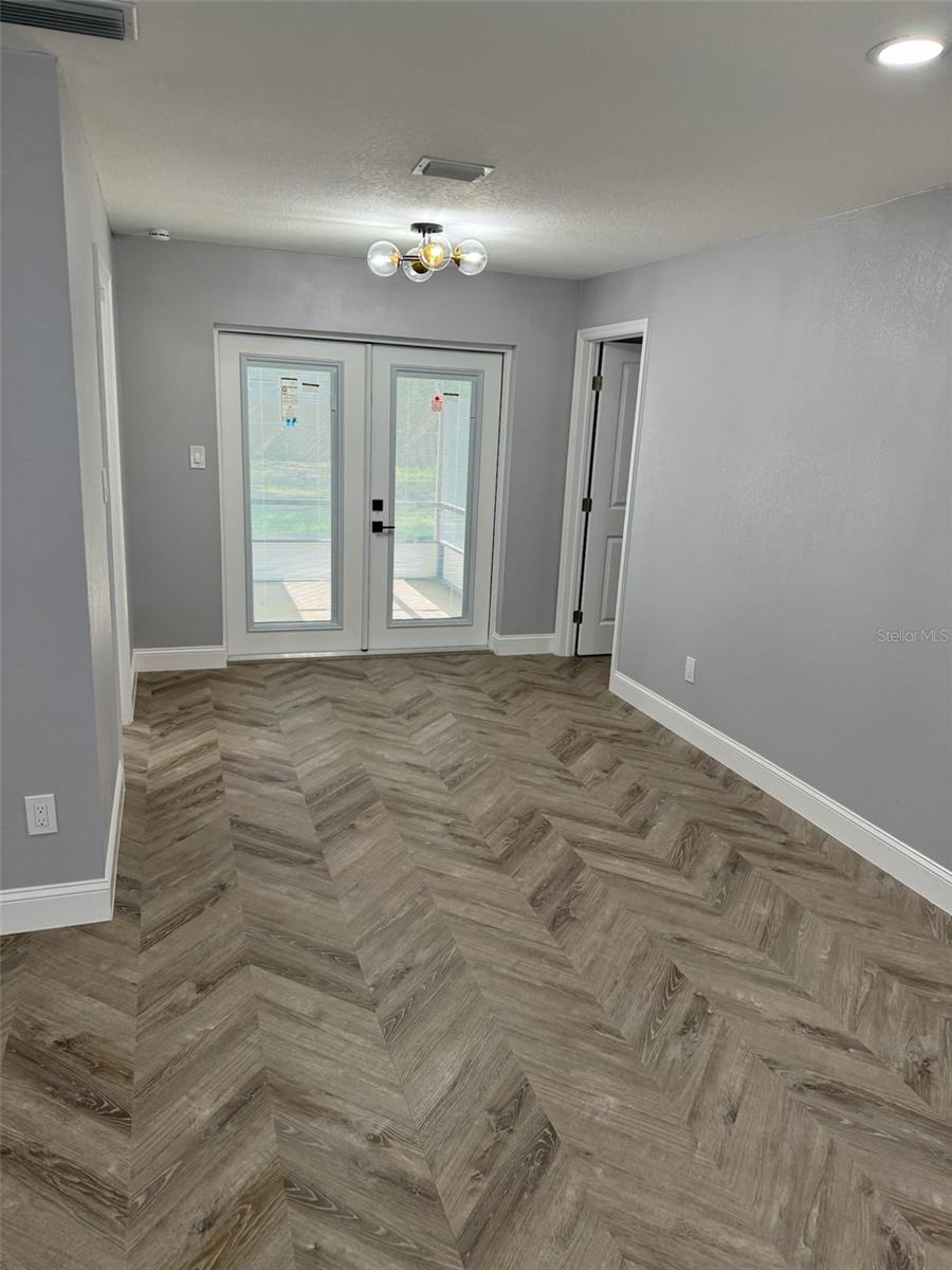 Image 13 of 15 For 1843 Bramblewood Drive