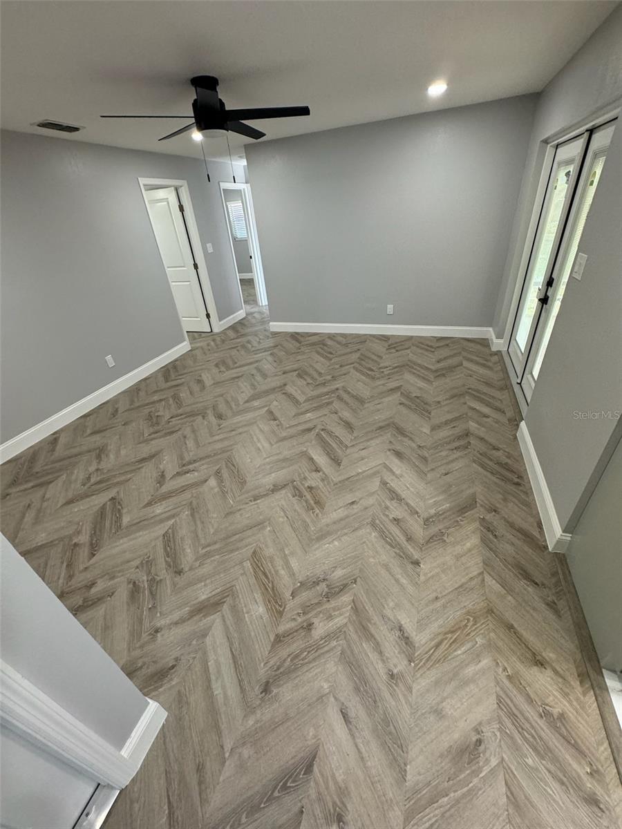 Image 6 of 15 For 1843 Bramblewood Drive