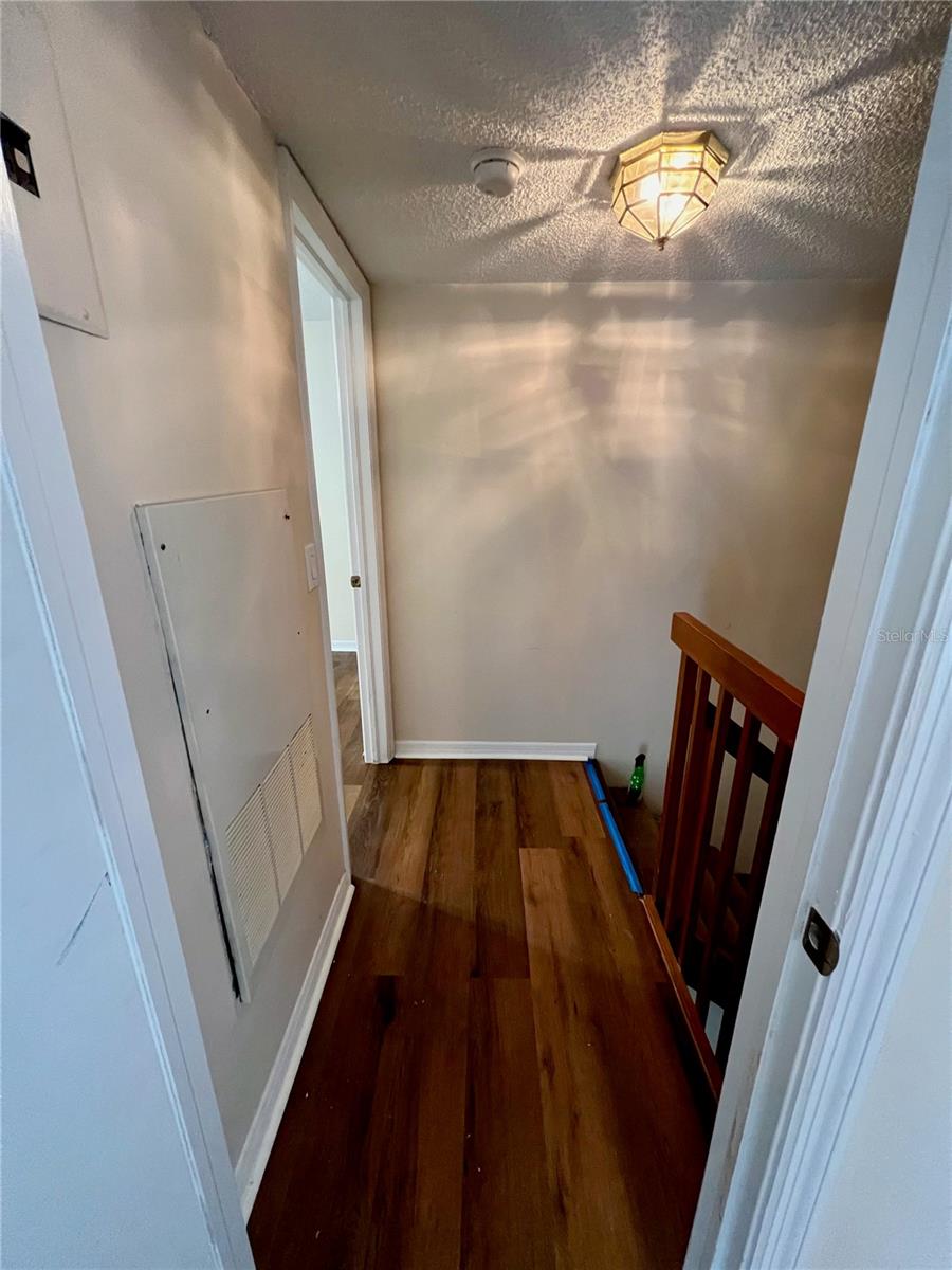 Image 18 of 39 For 2946 Tangerine Court