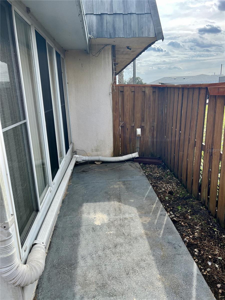 Image 21 of 39 For 2946 Tangerine Court