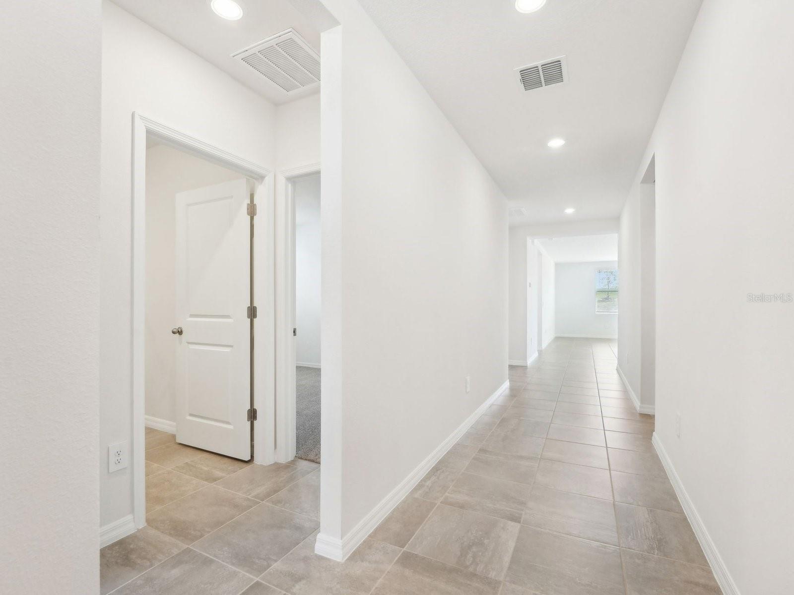 Image 17 of 38 For 31678 Wild Grape Lane