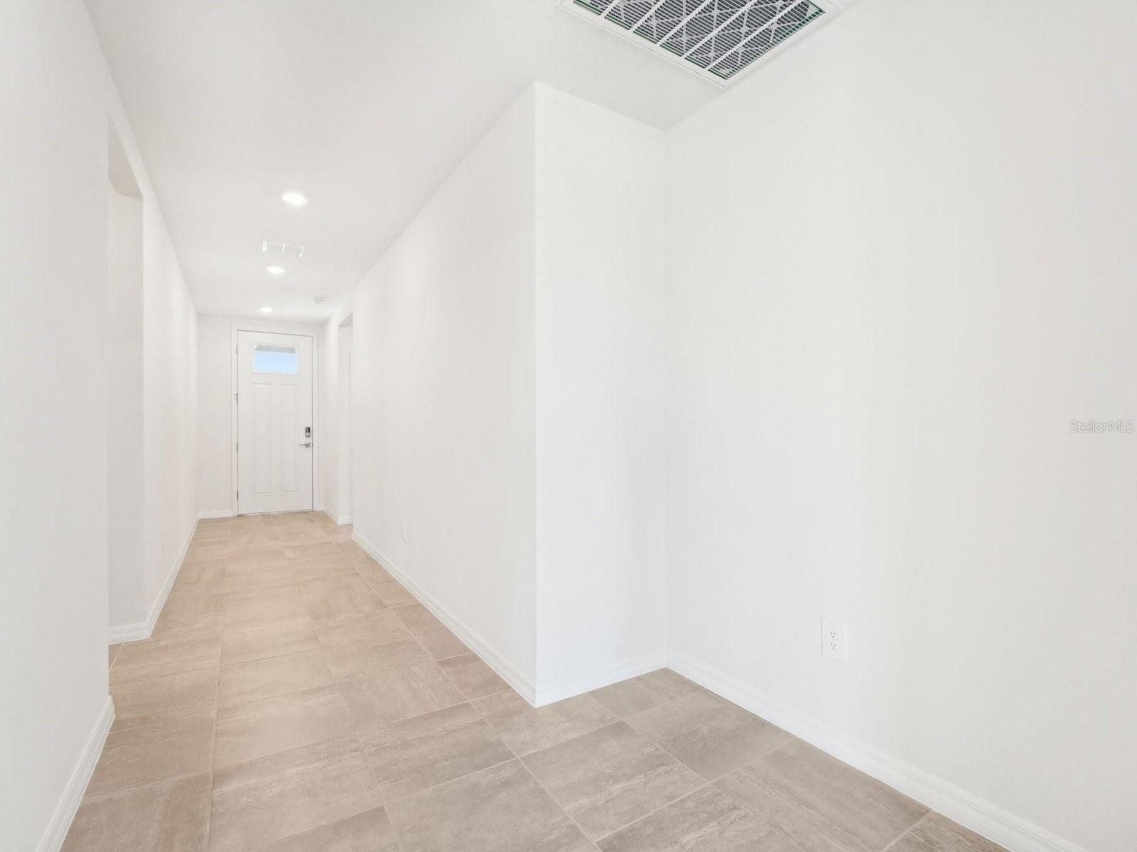 Image 29 of 38 For 31678 Wild Grape Lane