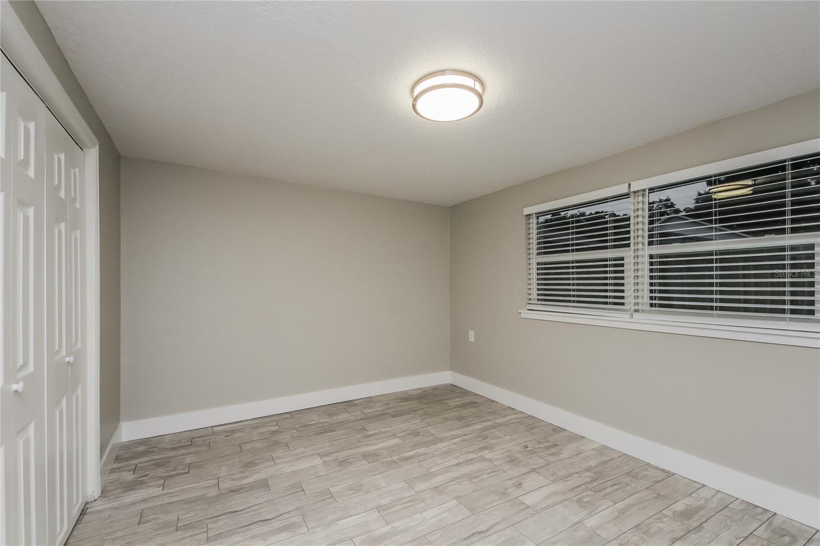 Image 11 of 16 For 1805 Simonton Avenue