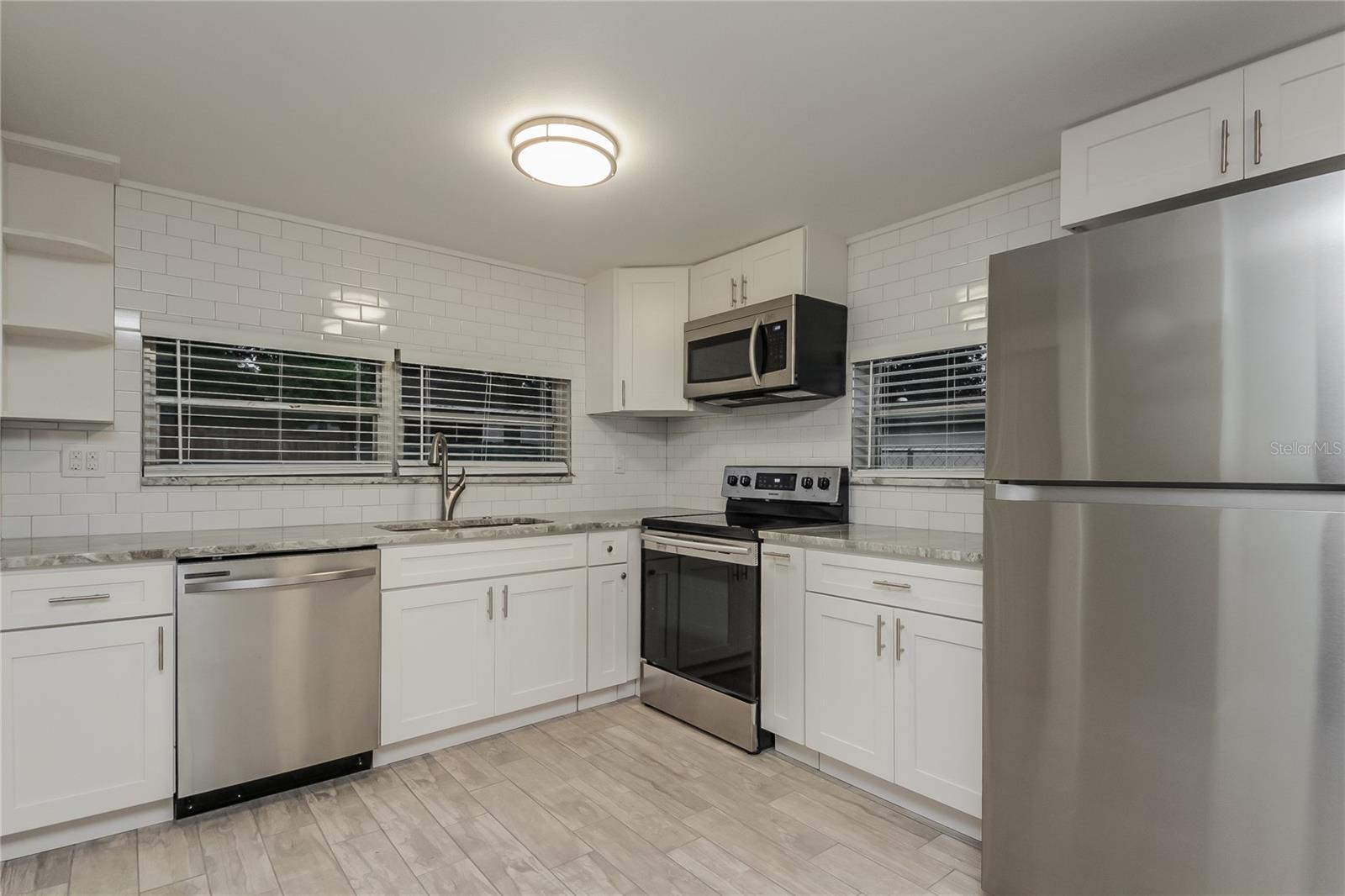 Image 6 of 16 For 1805 Simonton Avenue