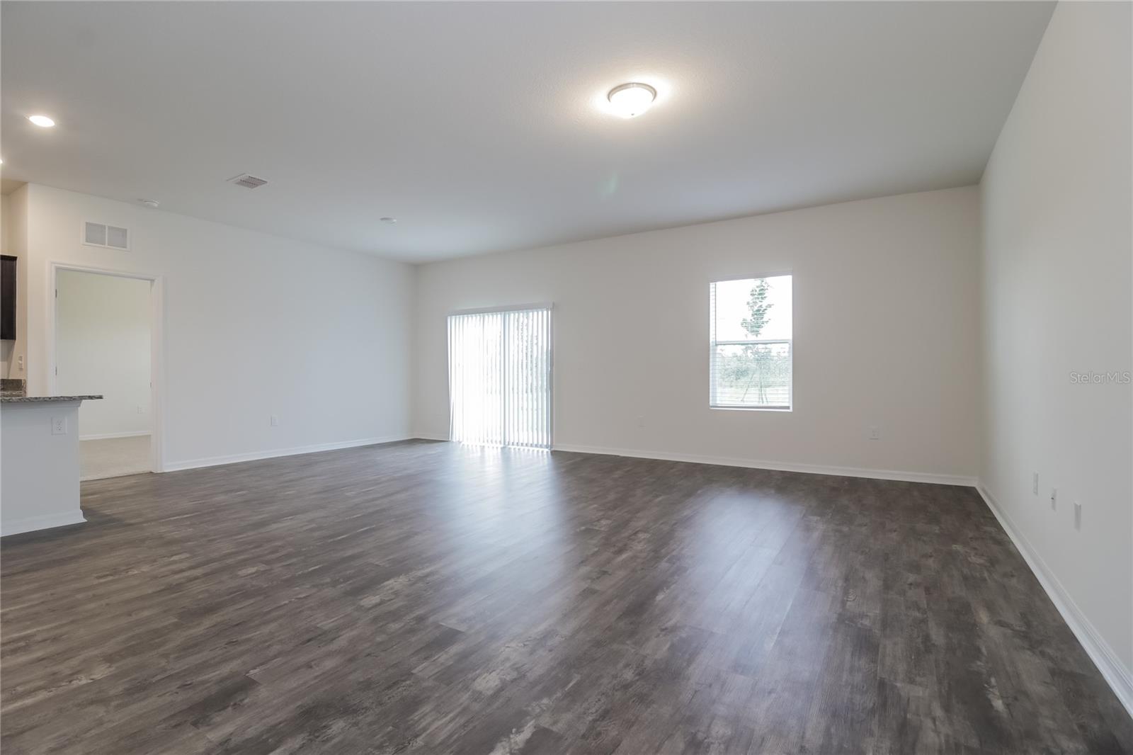 Image 3 of 16 For 2841 Neverland Drive