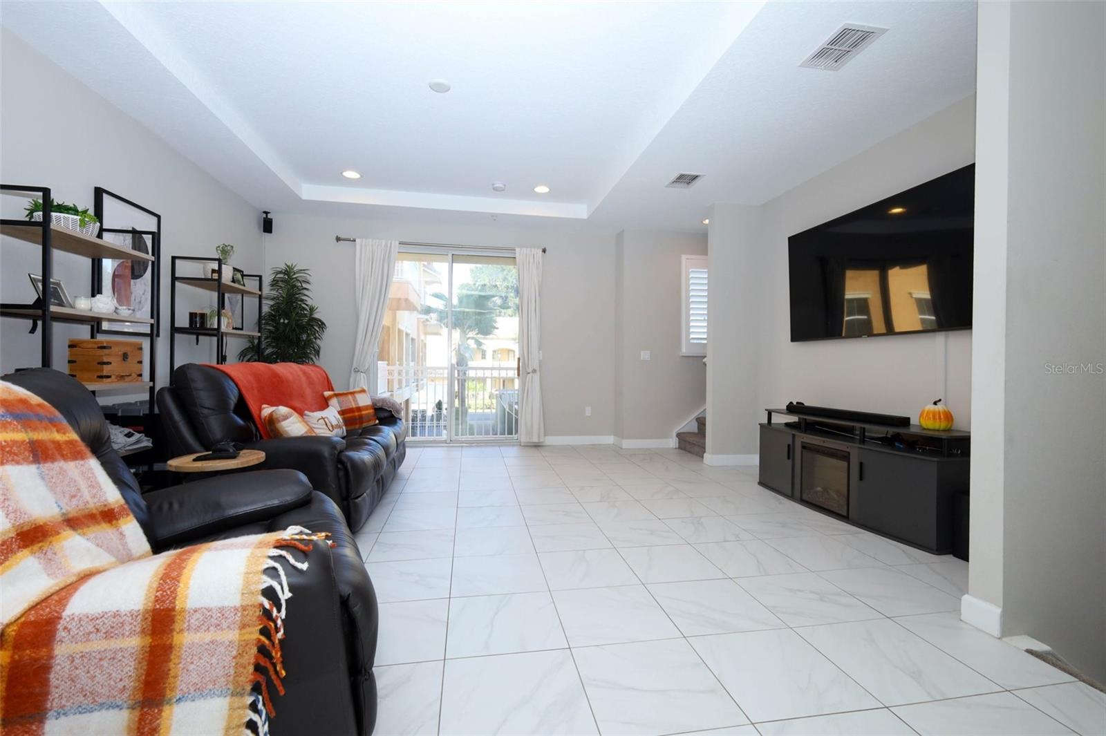 Image 12 of 49 For 1326 Bolton Place