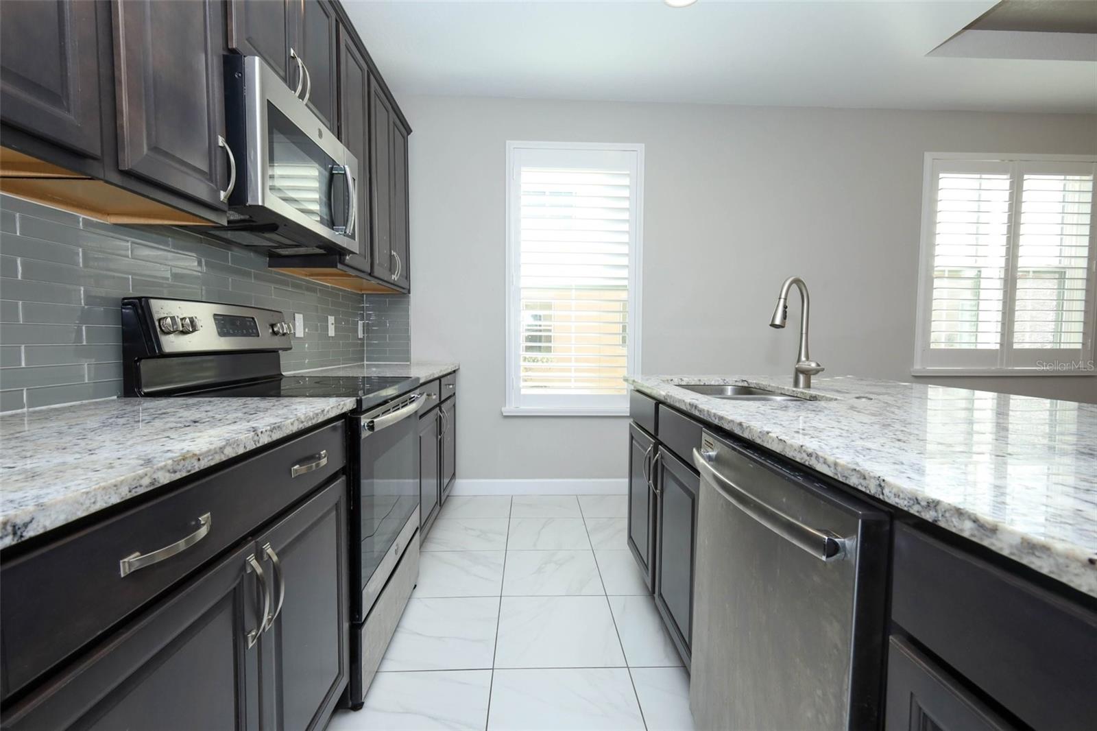 Image 20 of 49 For 1326 Bolton Place