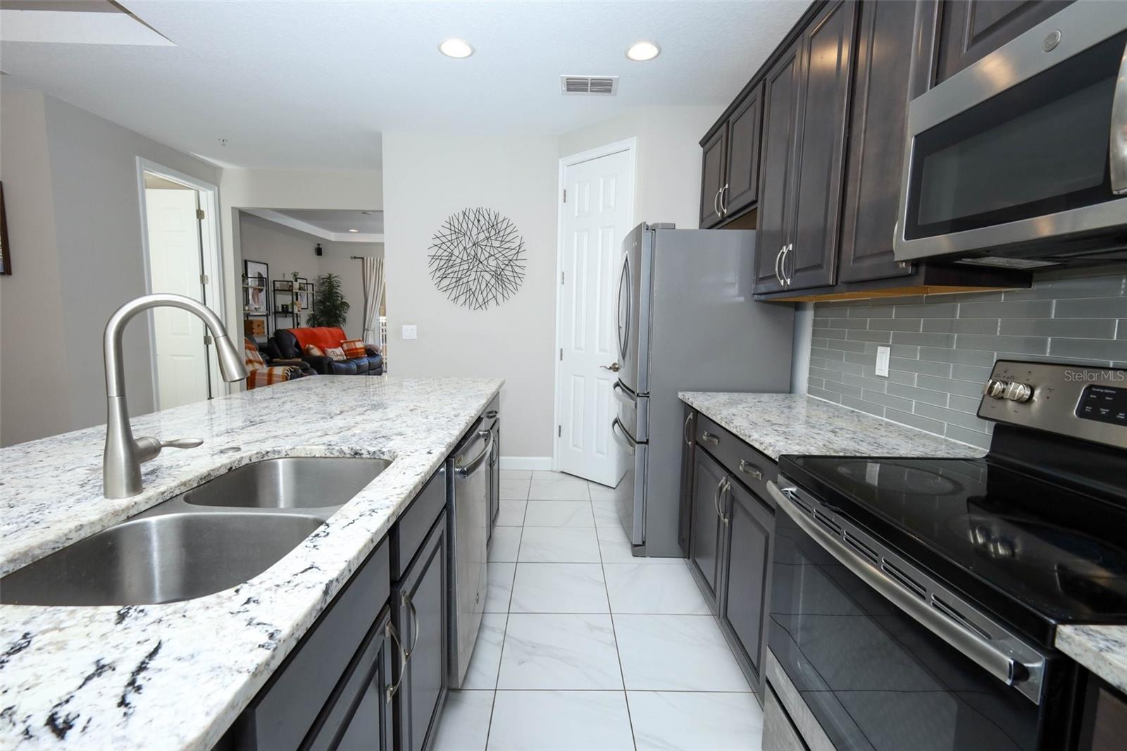 Image 21 of 49 For 1326 Bolton Place