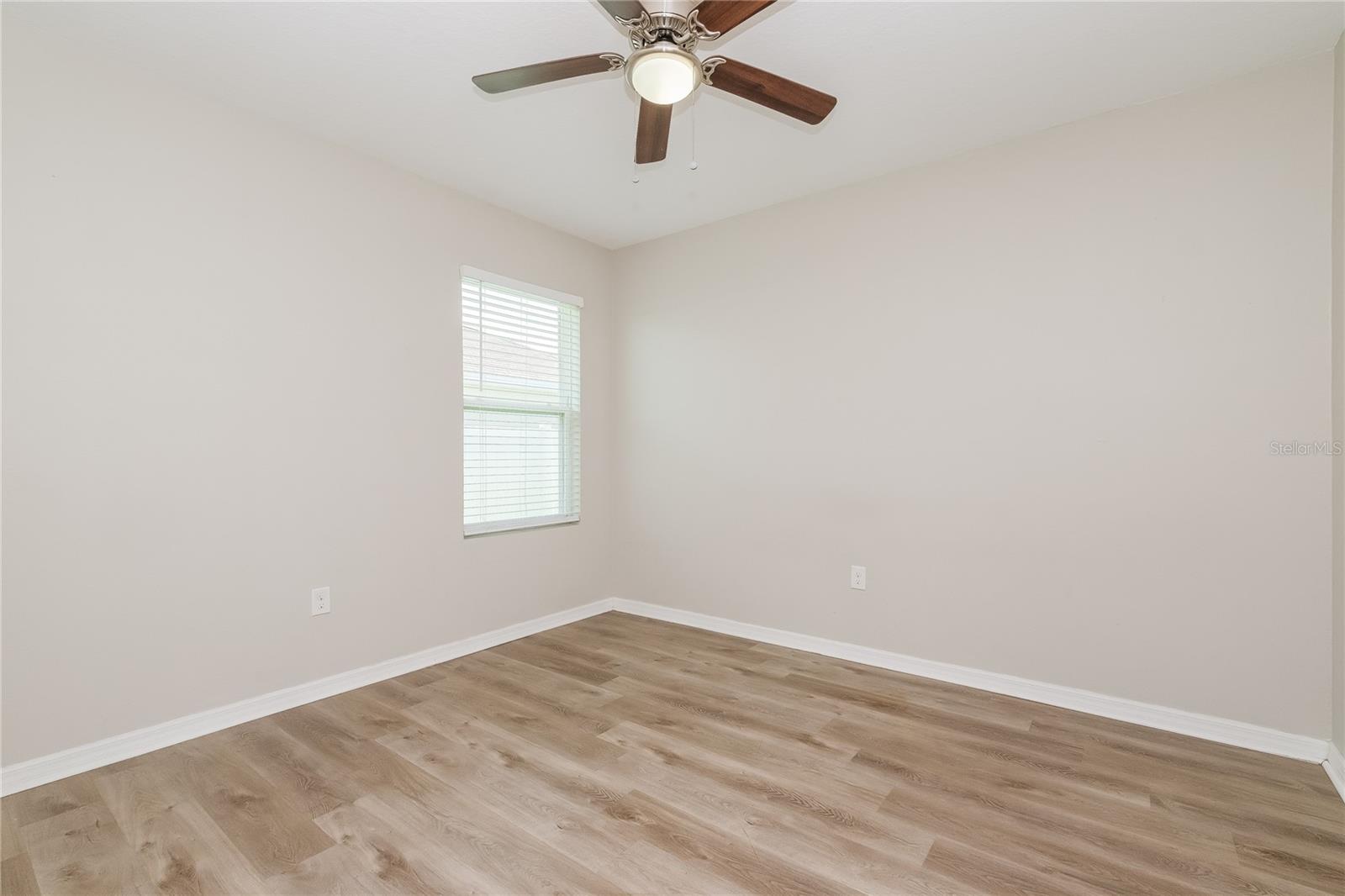 Image 12 of 16 For 327 Tierra Verde Way