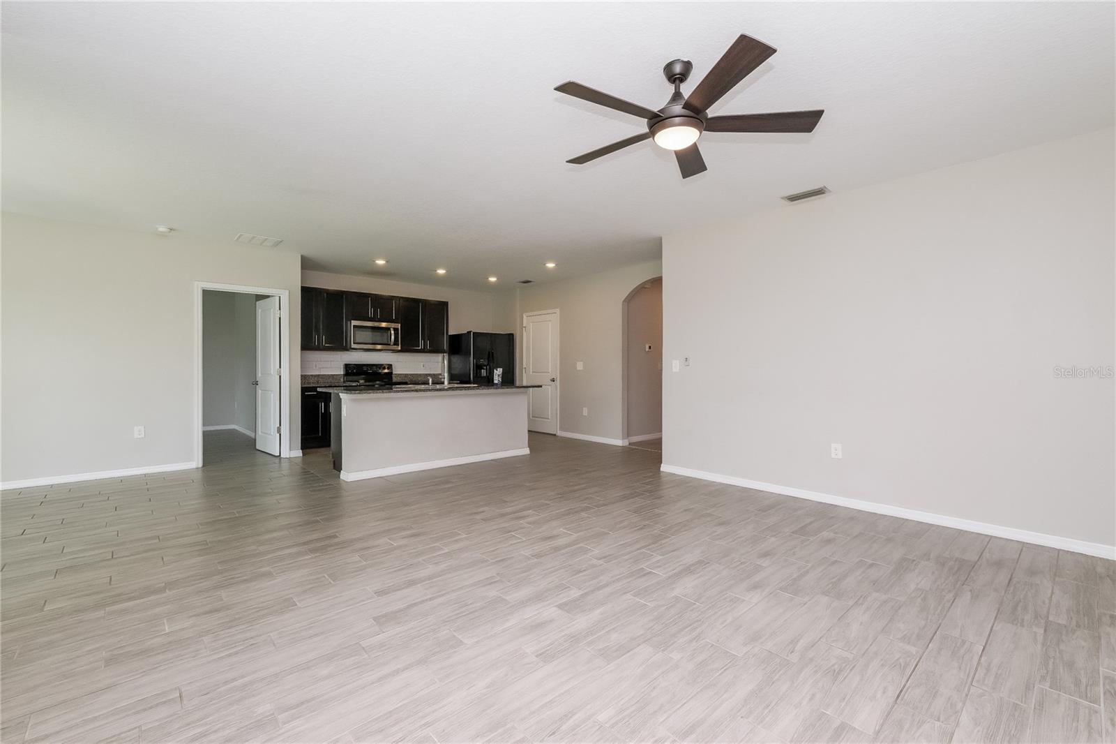 Image 3 of 16 For 327 Tierra Verde Way