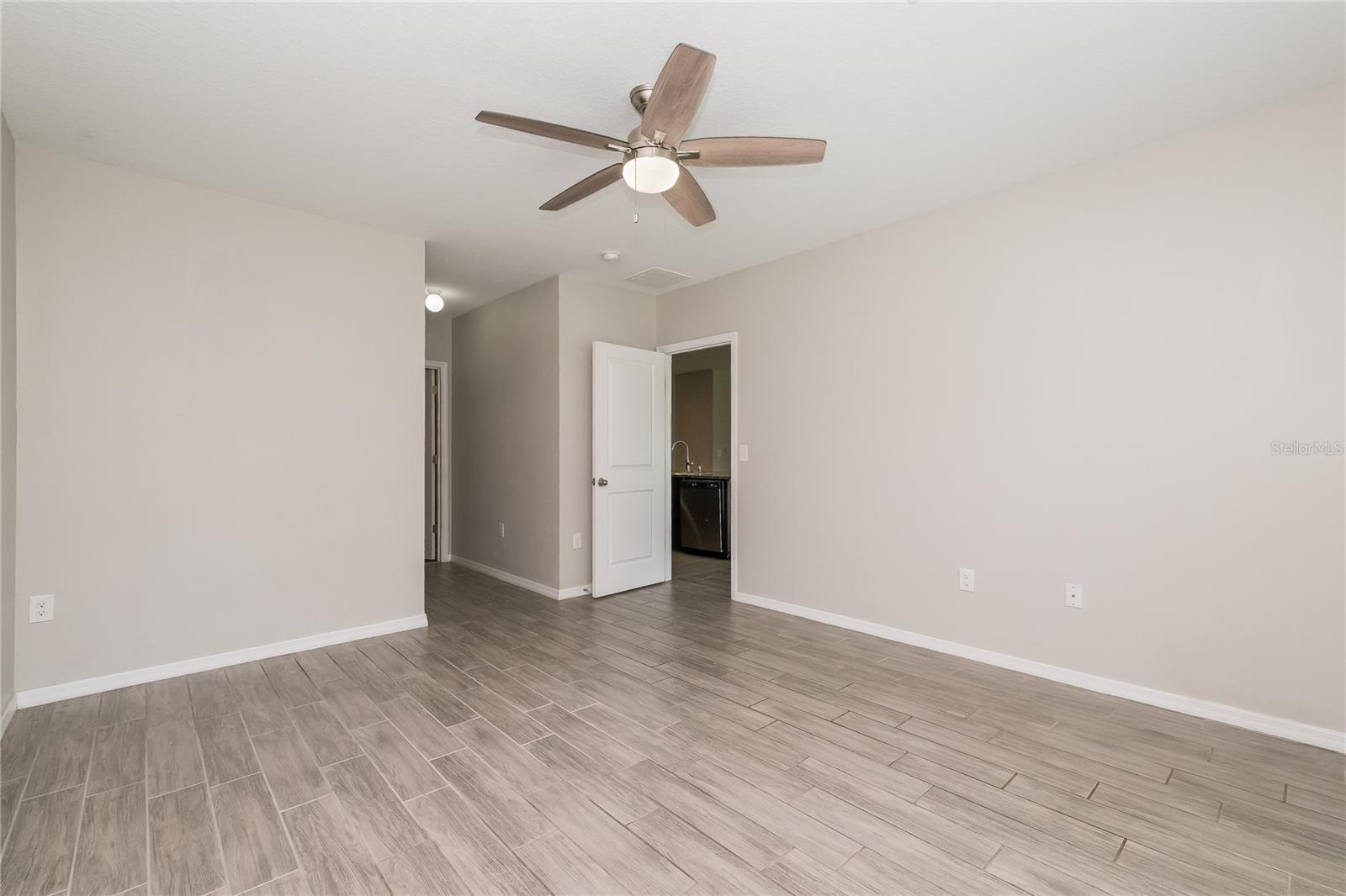 Image 8 of 16 For 327 Tierra Verde Way