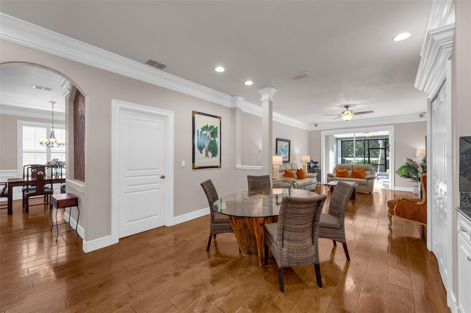 Image 16 of 49 For 627 Autumn Oaks Loop