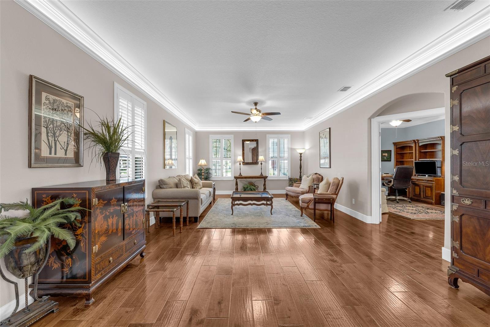 Image 4 of 49 For 627 Autumn Oaks Loop