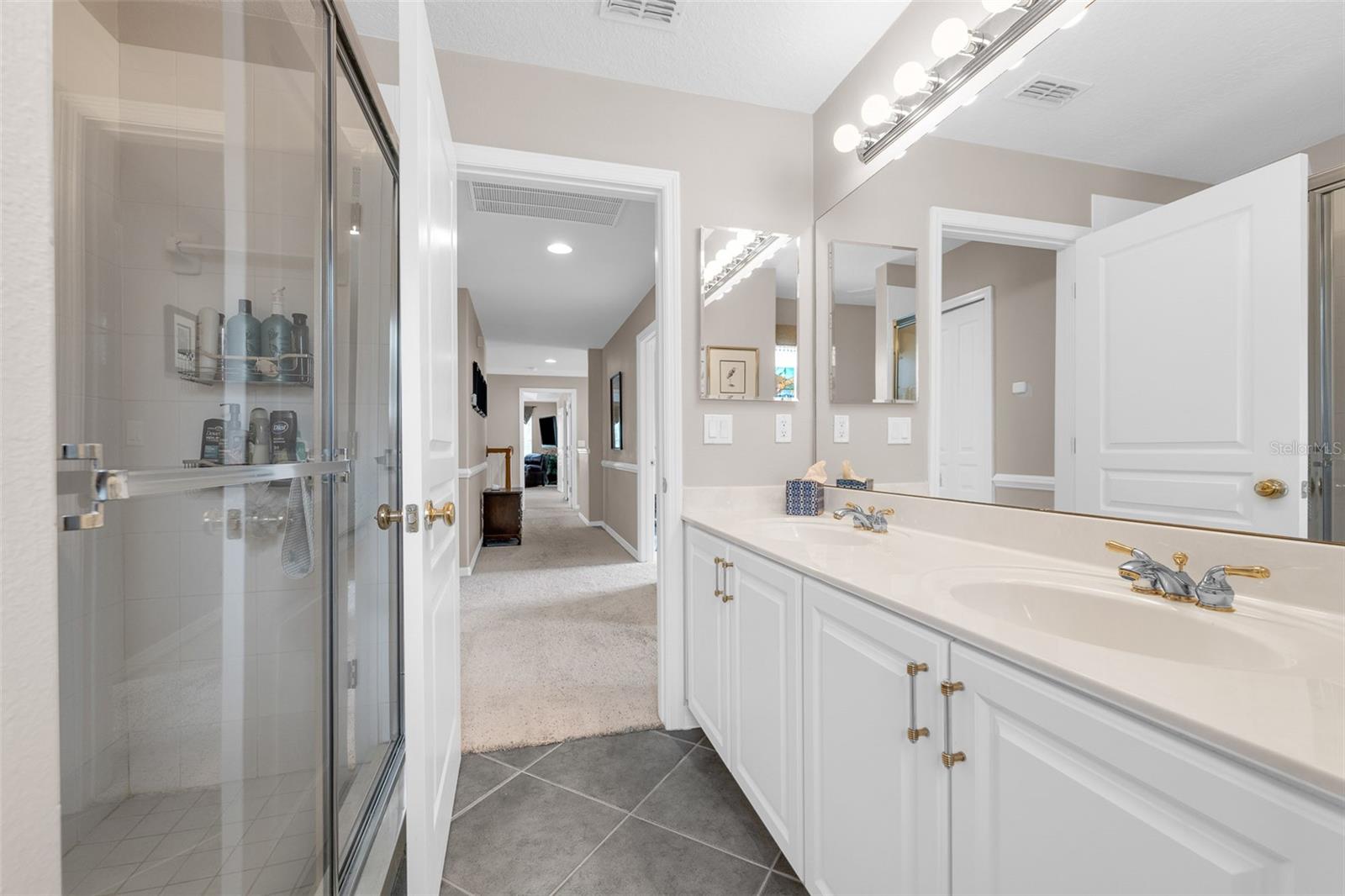 Image 42 of 49 For 627 Autumn Oaks Loop