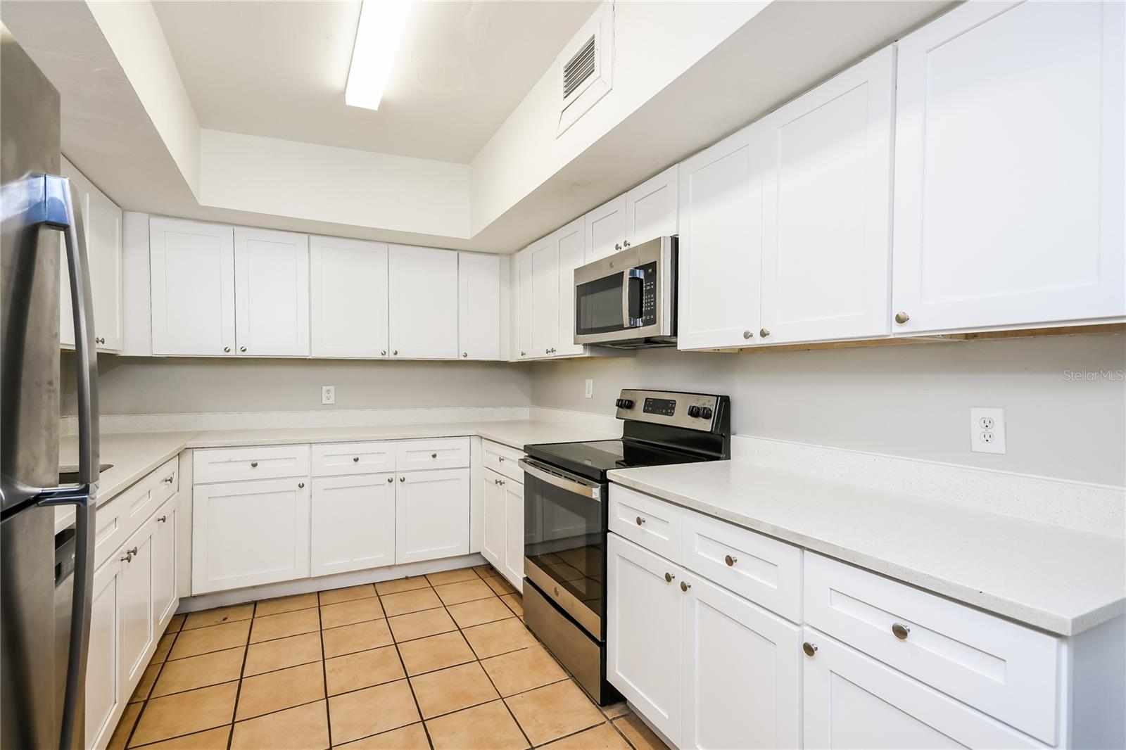 Image 7 of 16 For 314 Sears Avenue Ne