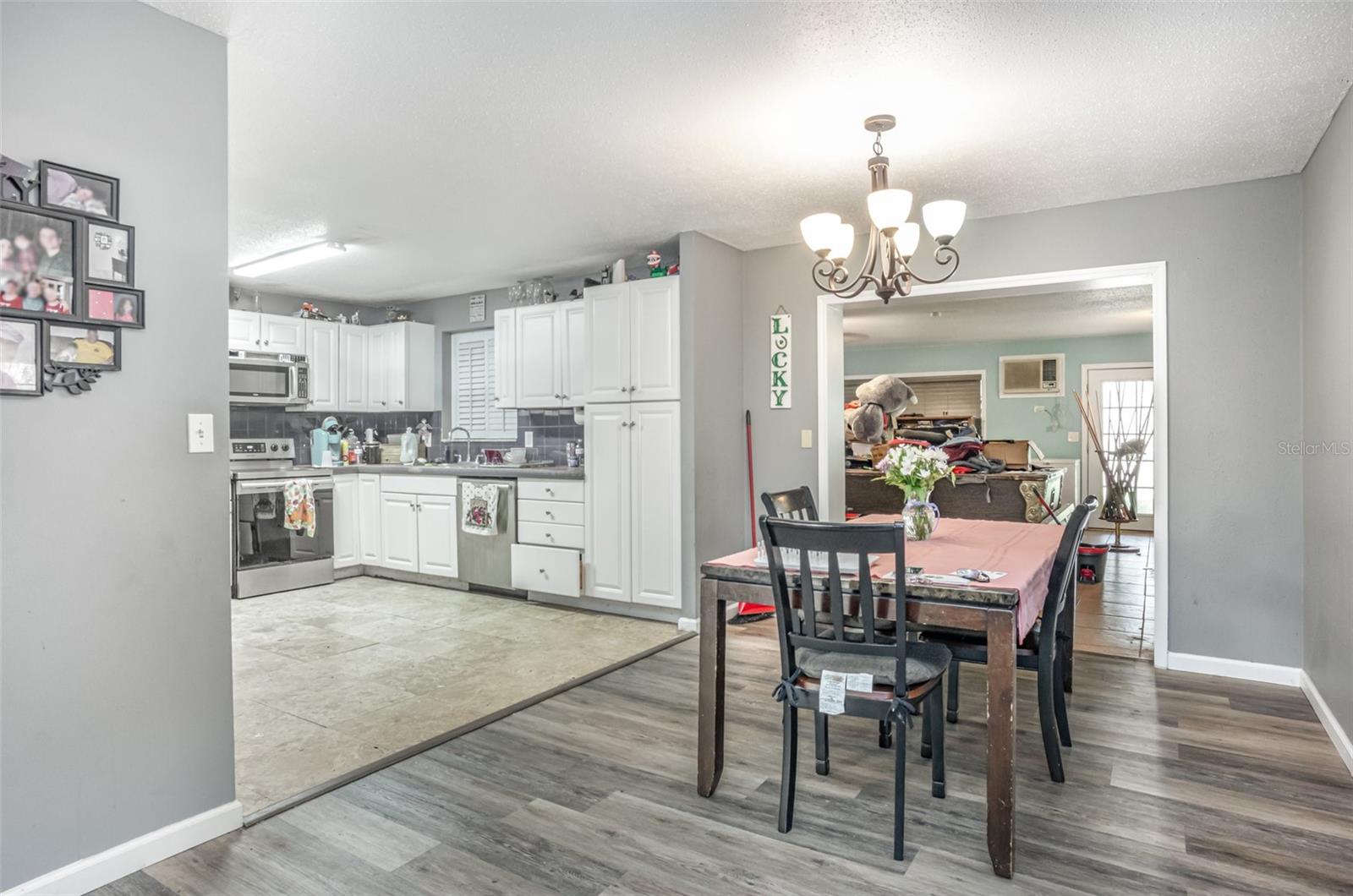 Image 10 of 22 For 706 Boston Avenue