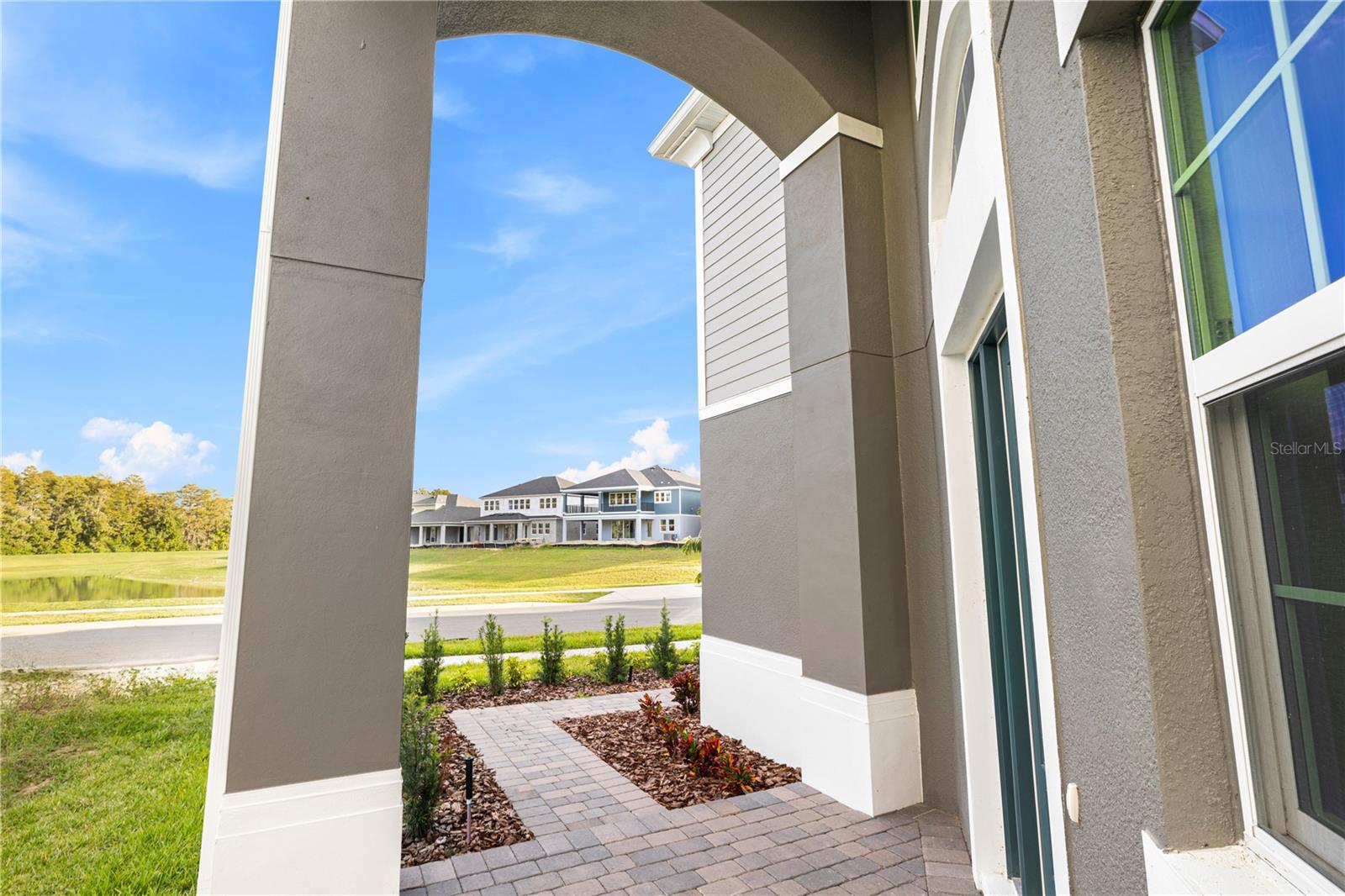 Image 10 of 85 For 17384 Glossy Pomelo Way