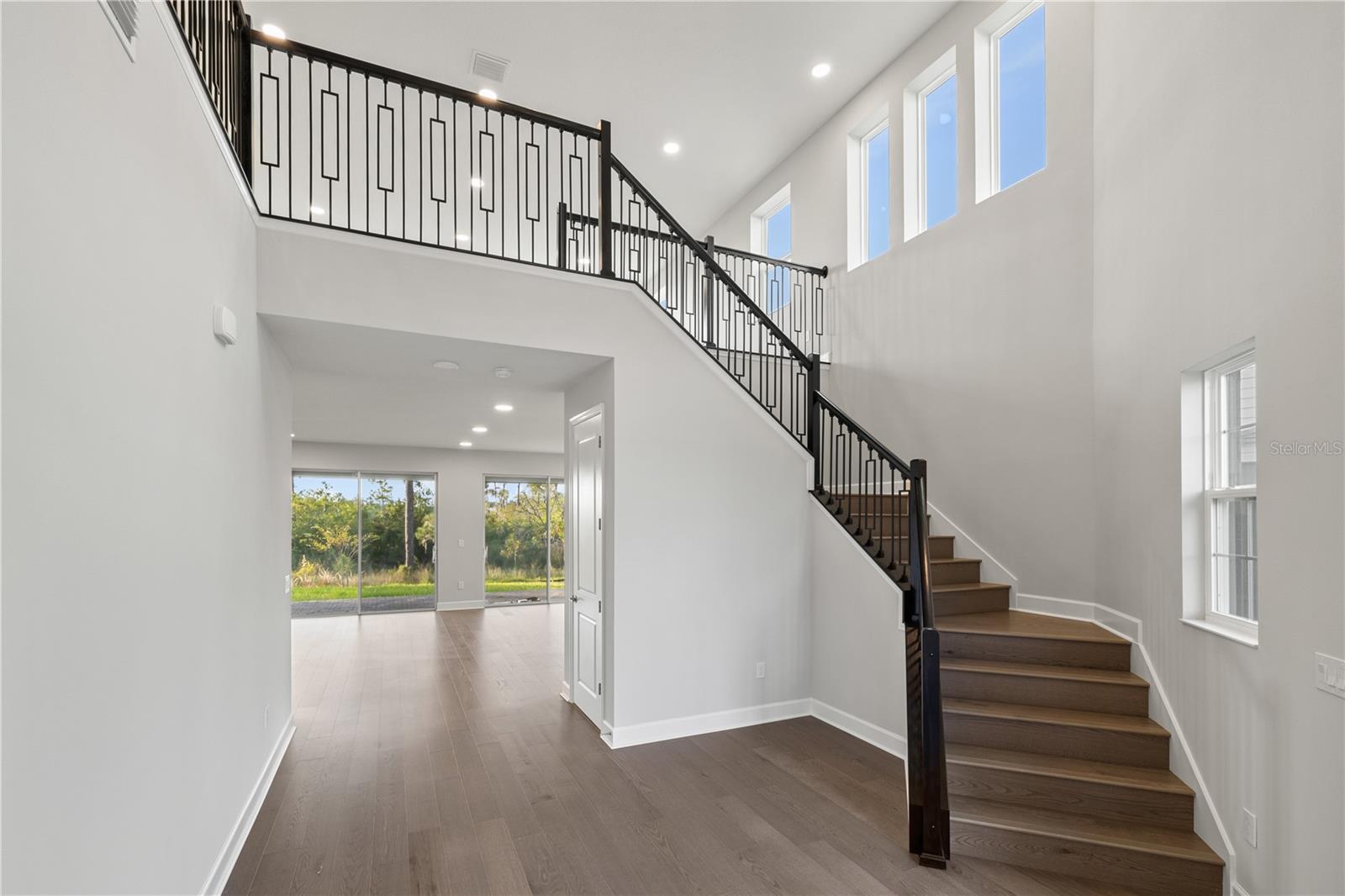 Image 14 of 85 For 17384 Glossy Pomelo Way