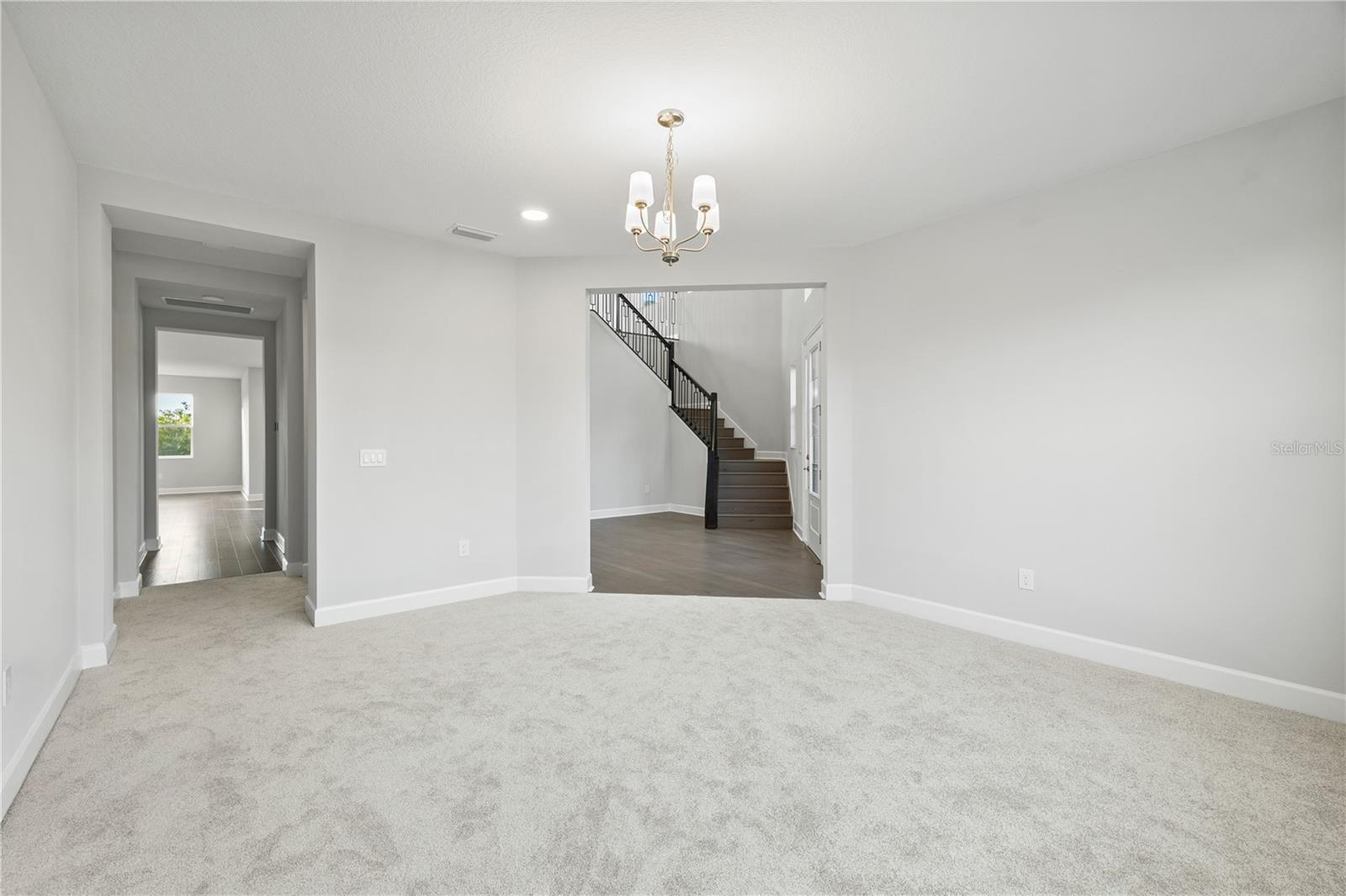 Image 18 of 85 For 17384 Glossy Pomelo Way