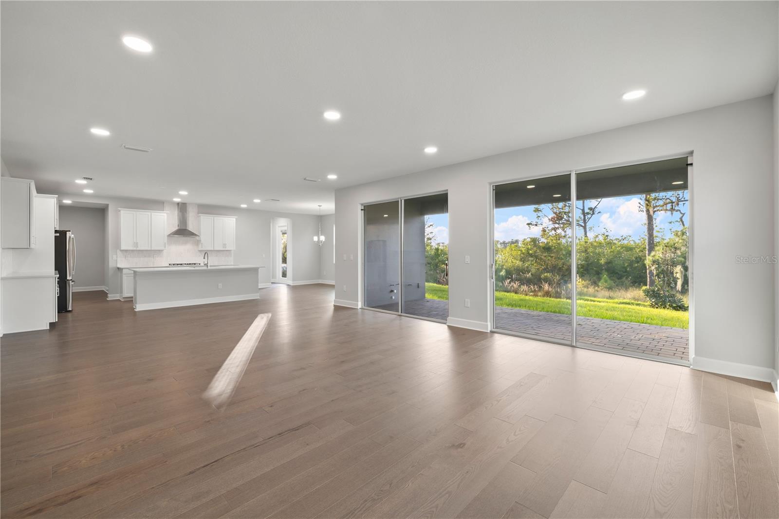 Image 22 of 85 For 17384 Glossy Pomelo Way