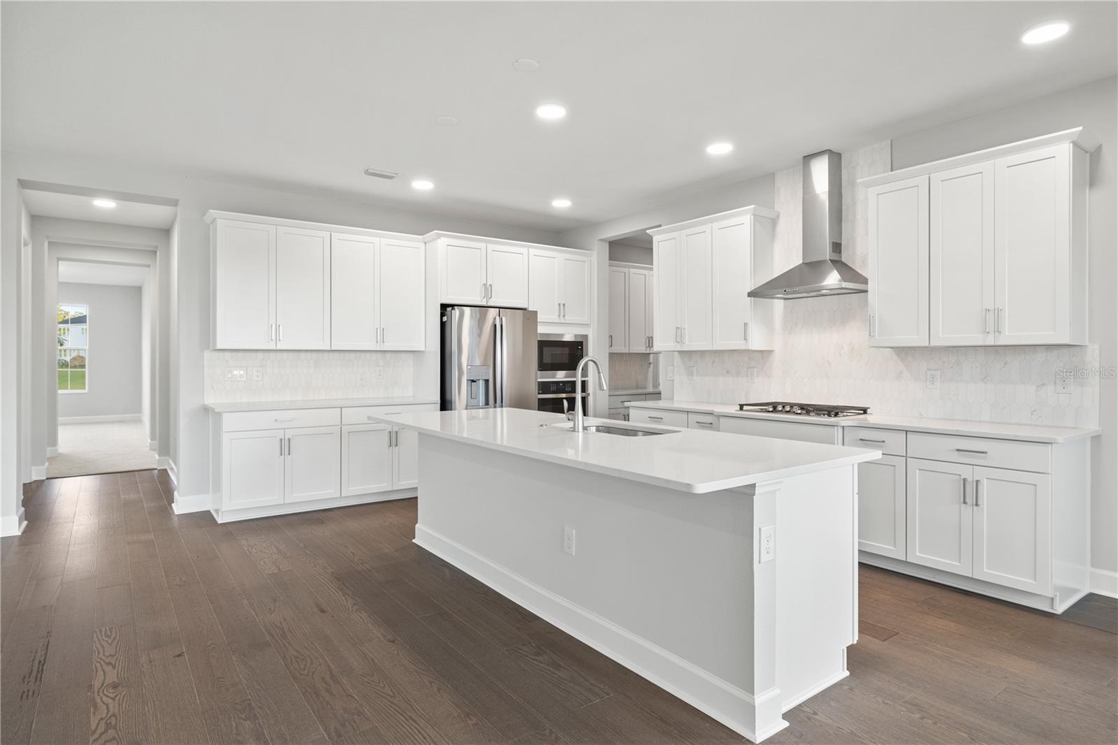 Image 26 of 85 For 17384 Glossy Pomelo Way