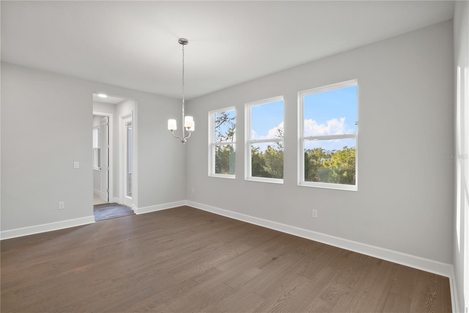 Image 35 of 85 For 17384 Glossy Pomelo Way