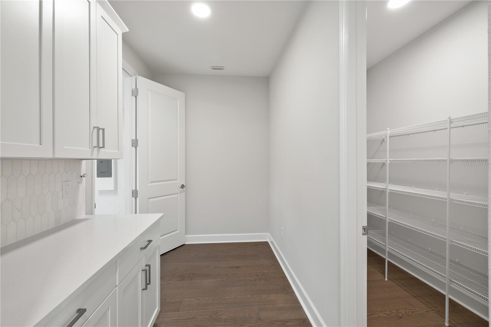 Image 37 of 85 For 17384 Glossy Pomelo Way