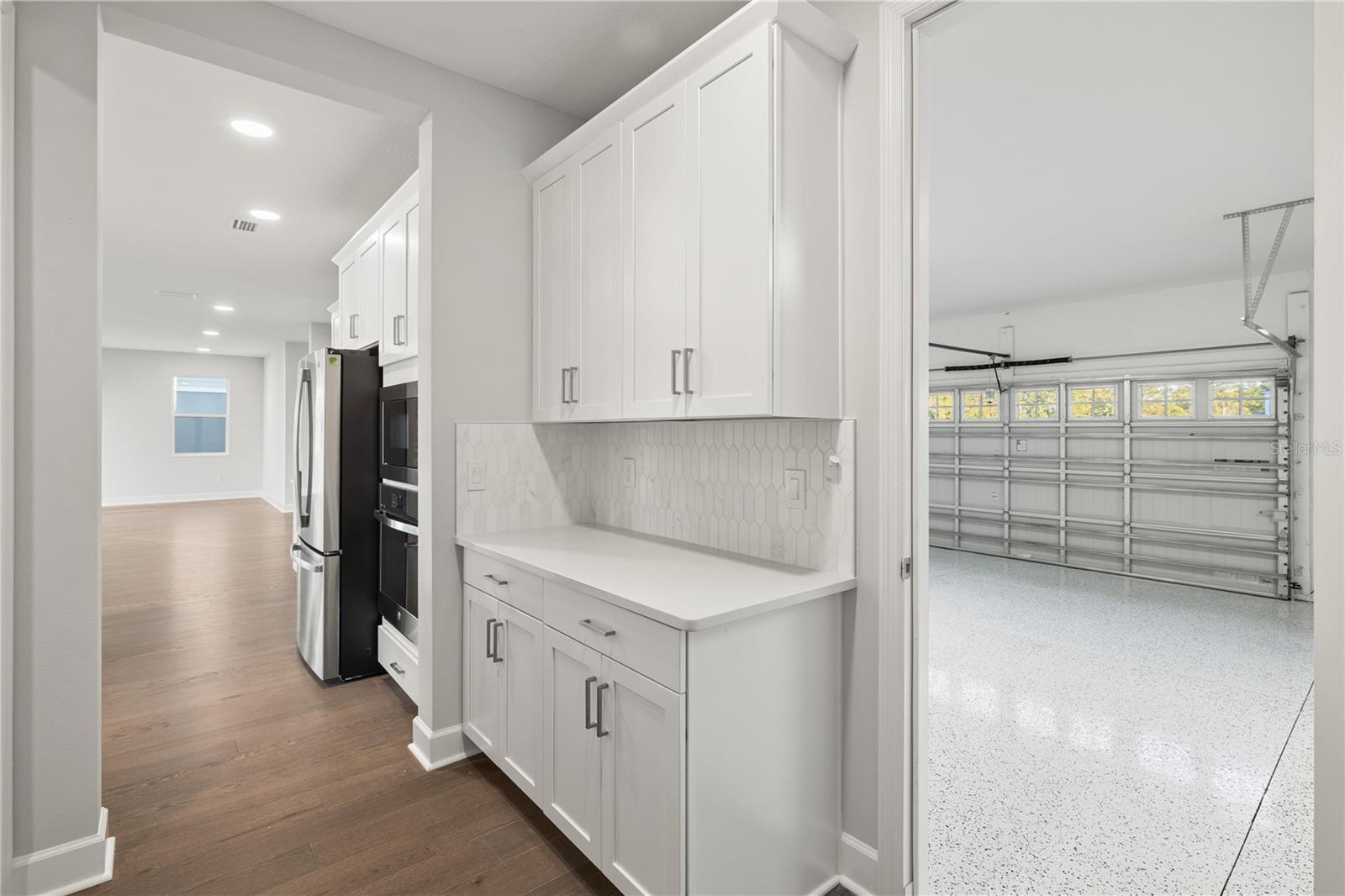 Image 40 of 85 For 17384 Glossy Pomelo Way